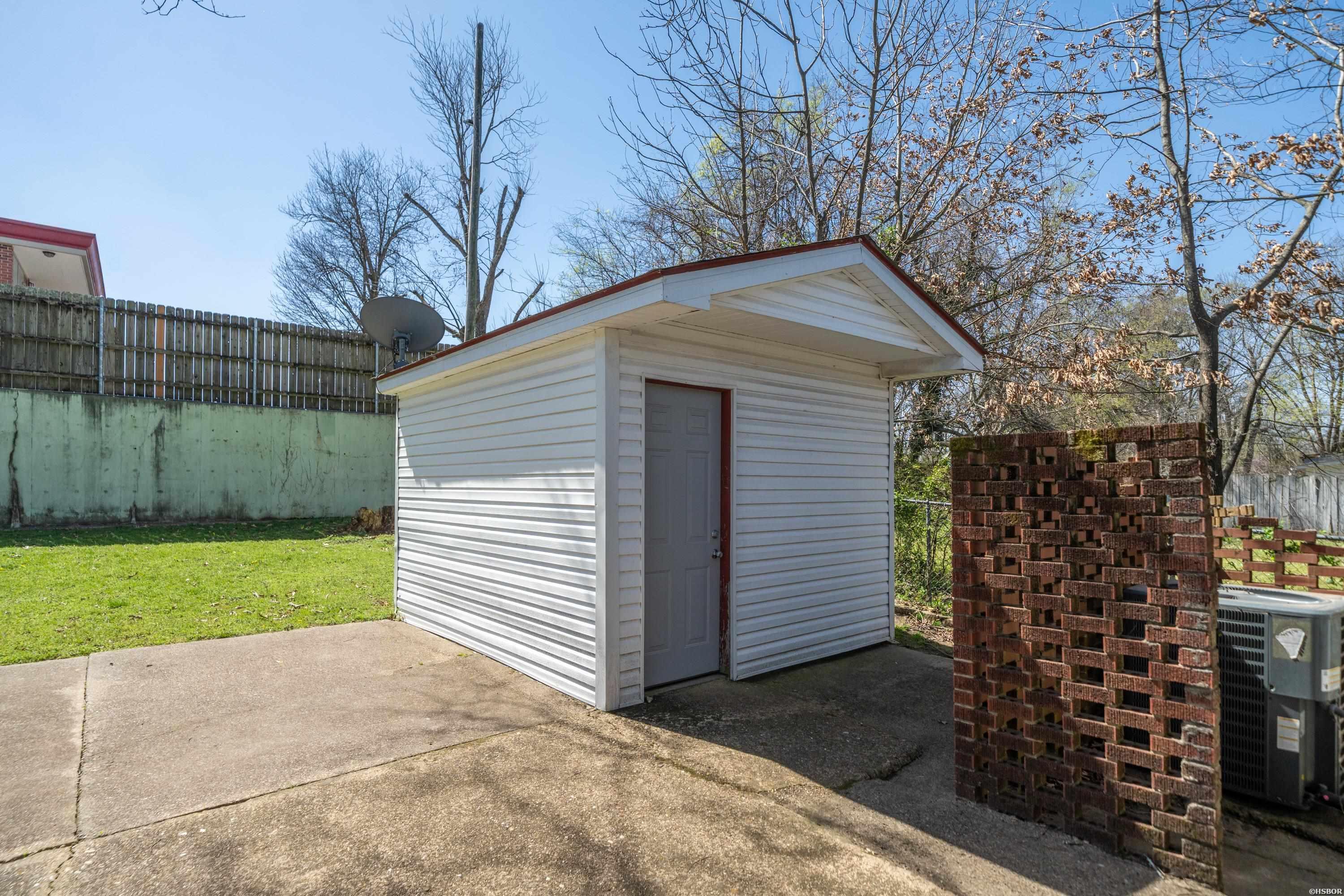 133 Oakwood Avenue Property Photo 45