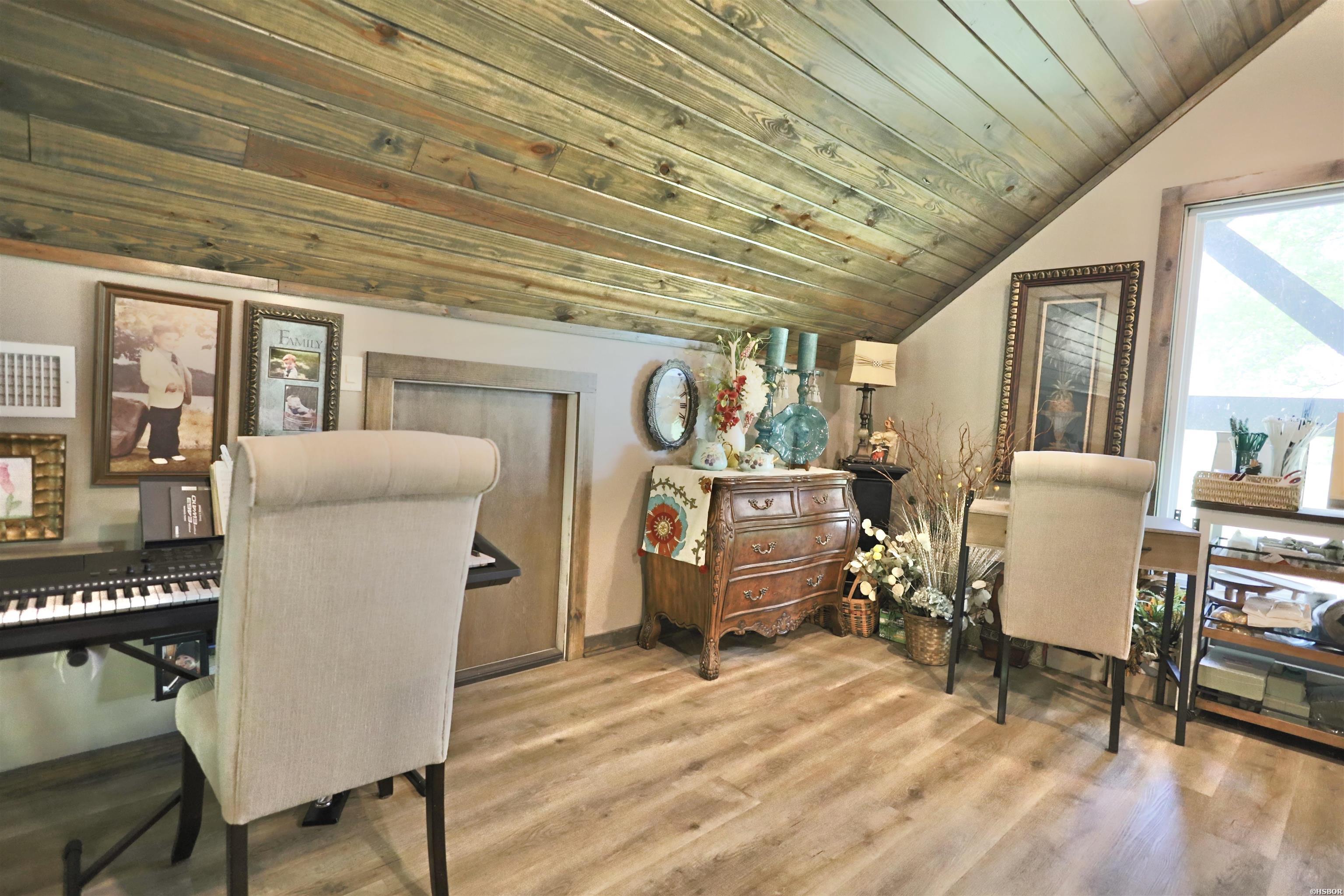 352 Rocky River Road Property Photo 10