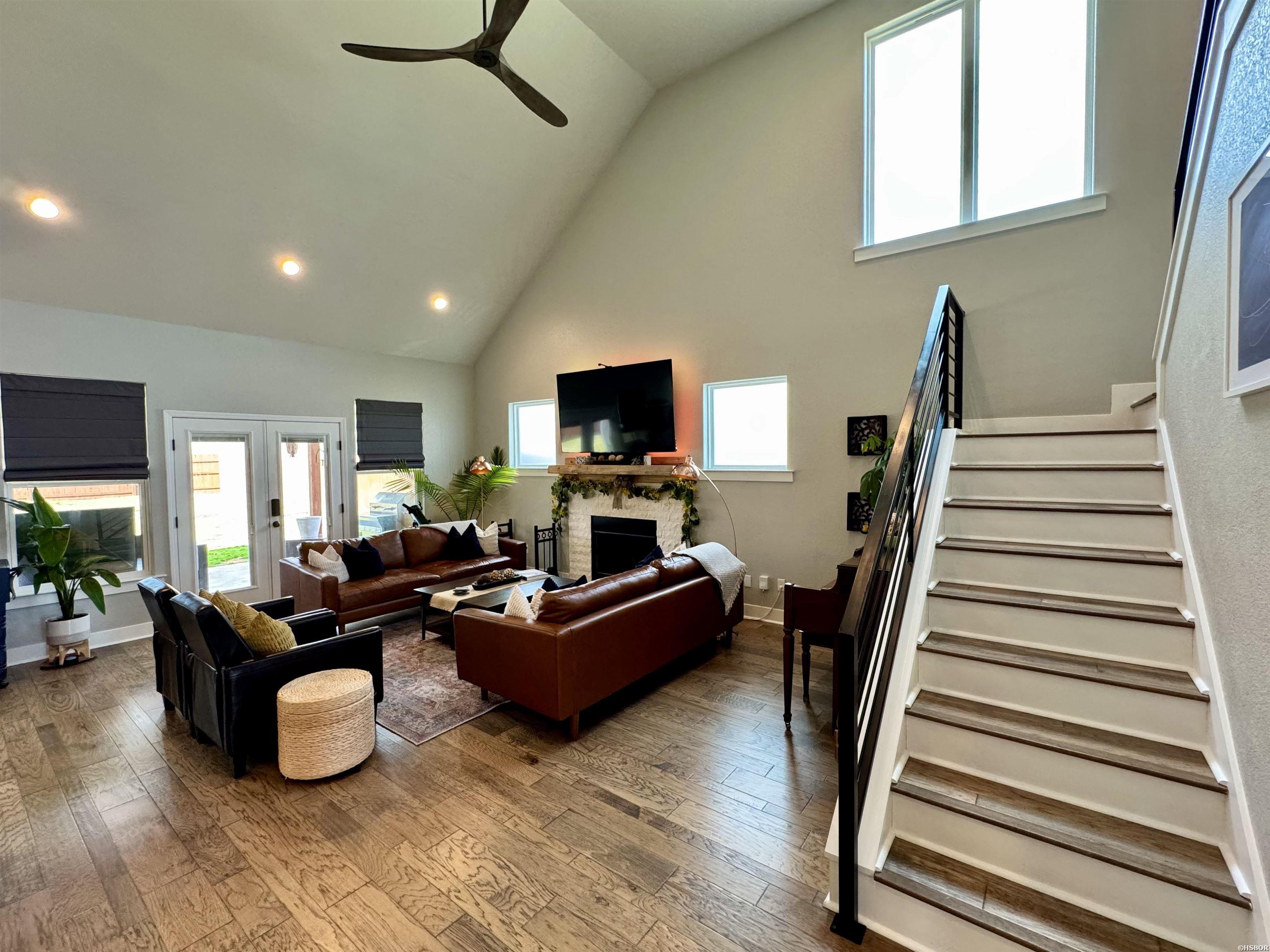 105 Coneflower Court Property Photo 11