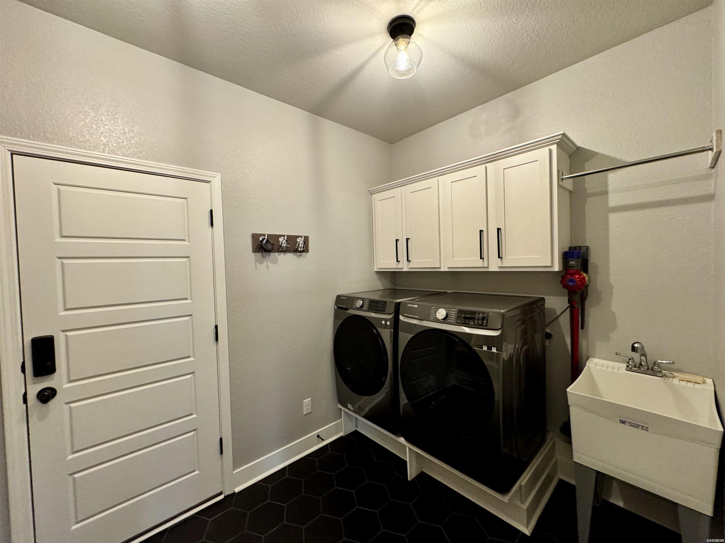 105 Coneflower Court Property Photo 22