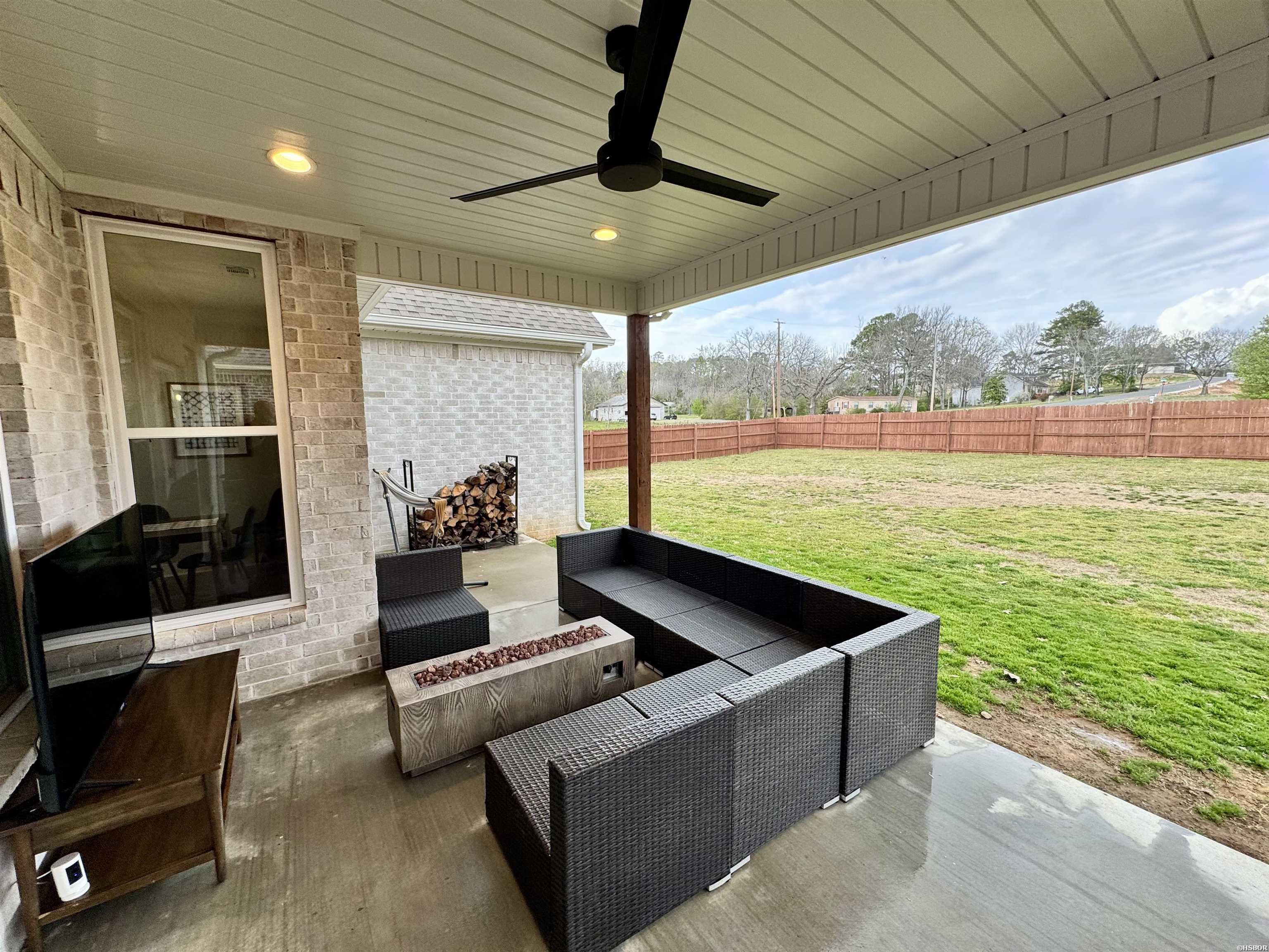 105 Coneflower Court Property Photo 35