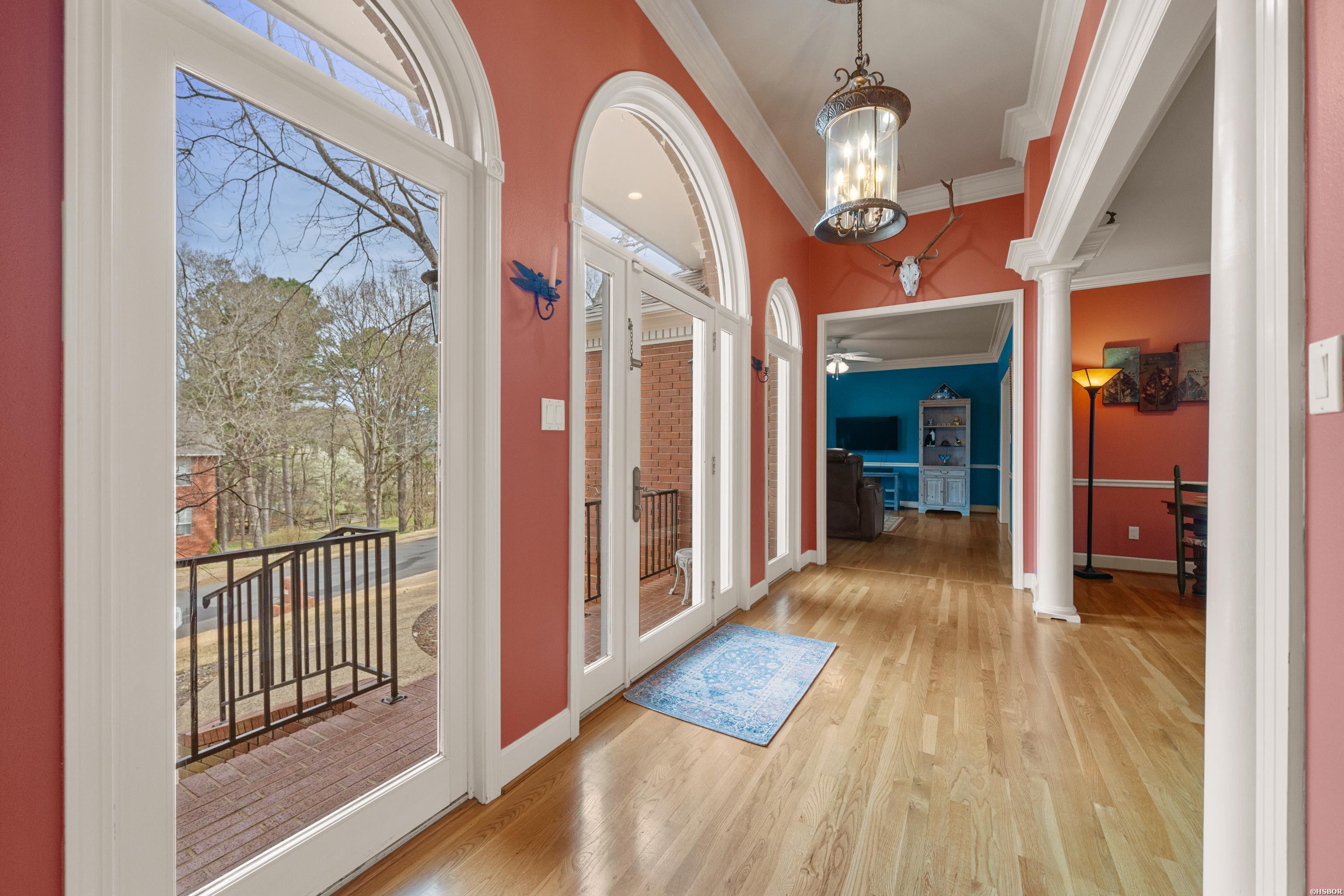 106 Ravenwood Property Photo 7