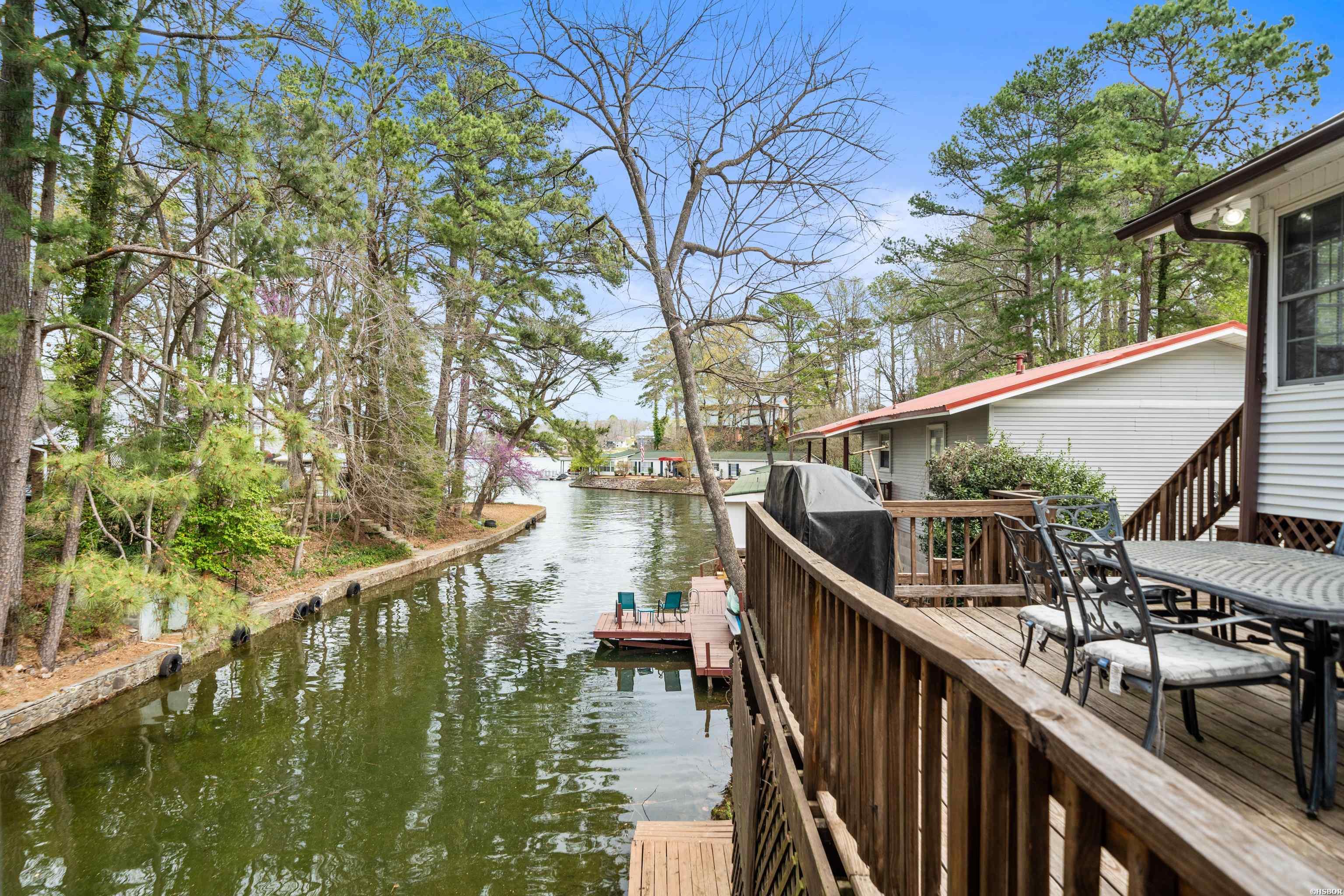 111 Fishing Lane Property Photo 32