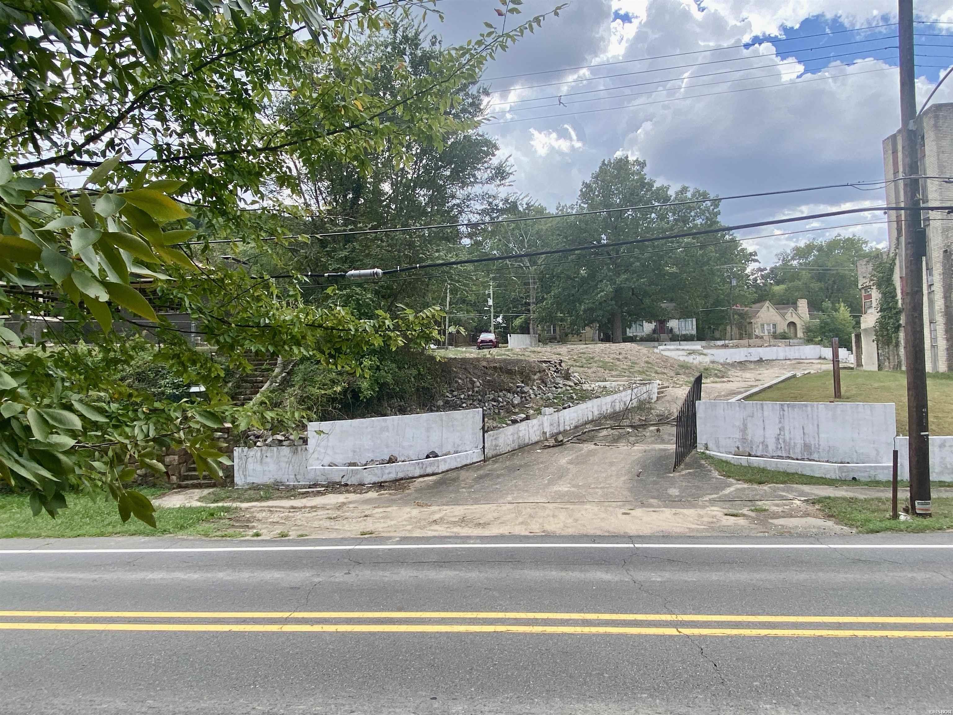 1104 Park Avenue Property Photo 8
