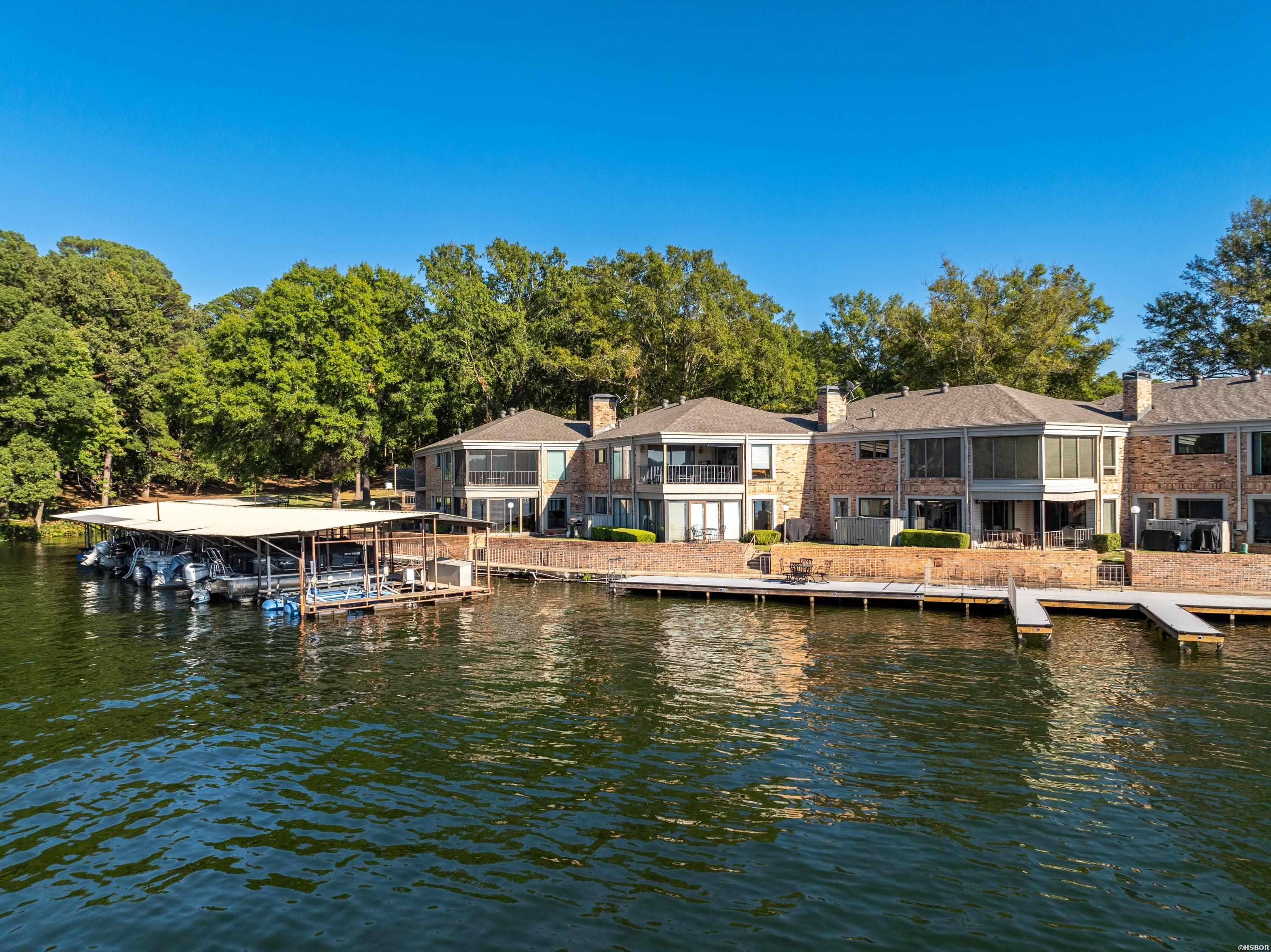 1201 Lakeshore Property Photo 1