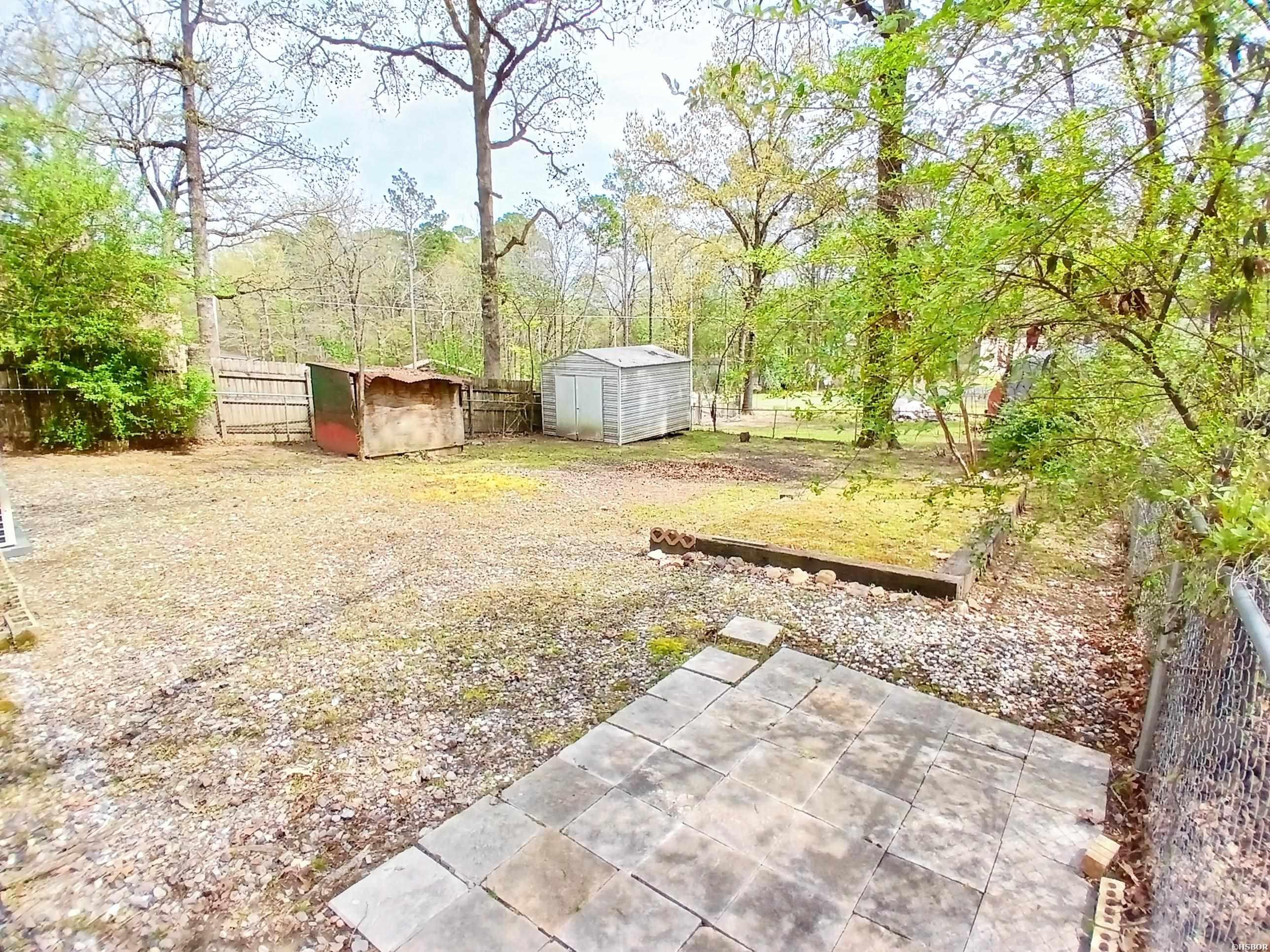 307 Ball Streets Property Photo 13