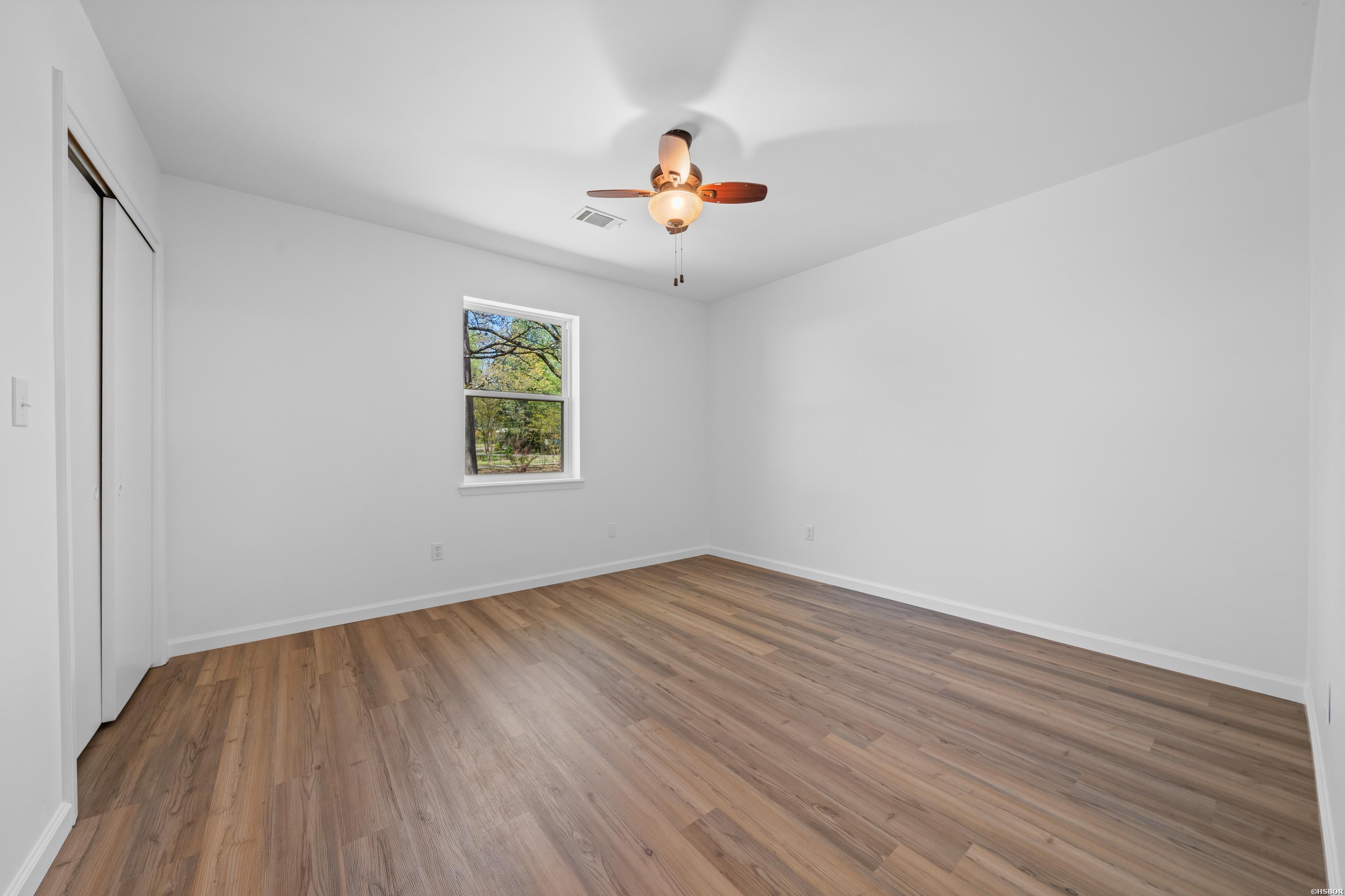 516 Beachview Circle Property Photo 35