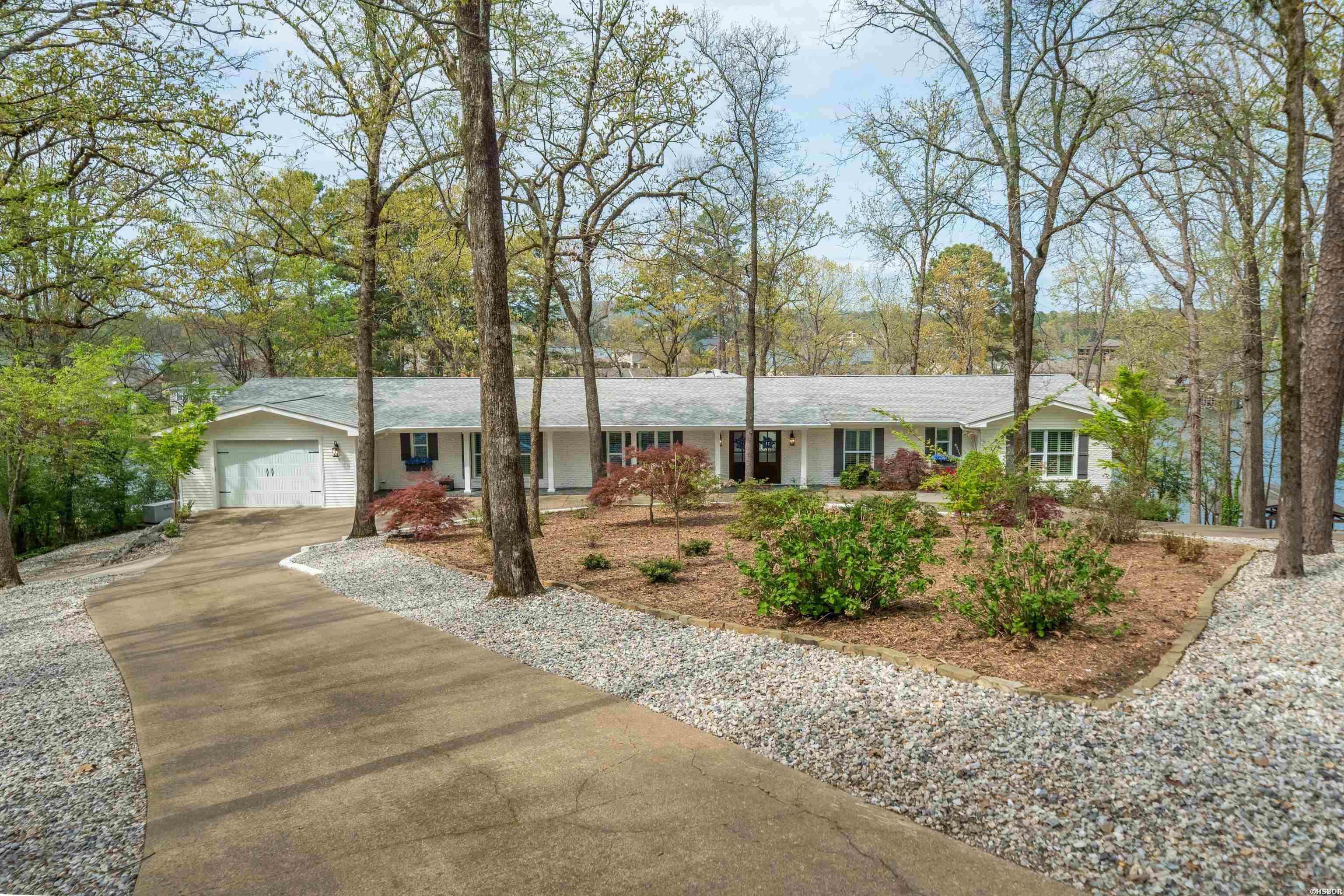 201 Summertime Bay Property Photo 1
