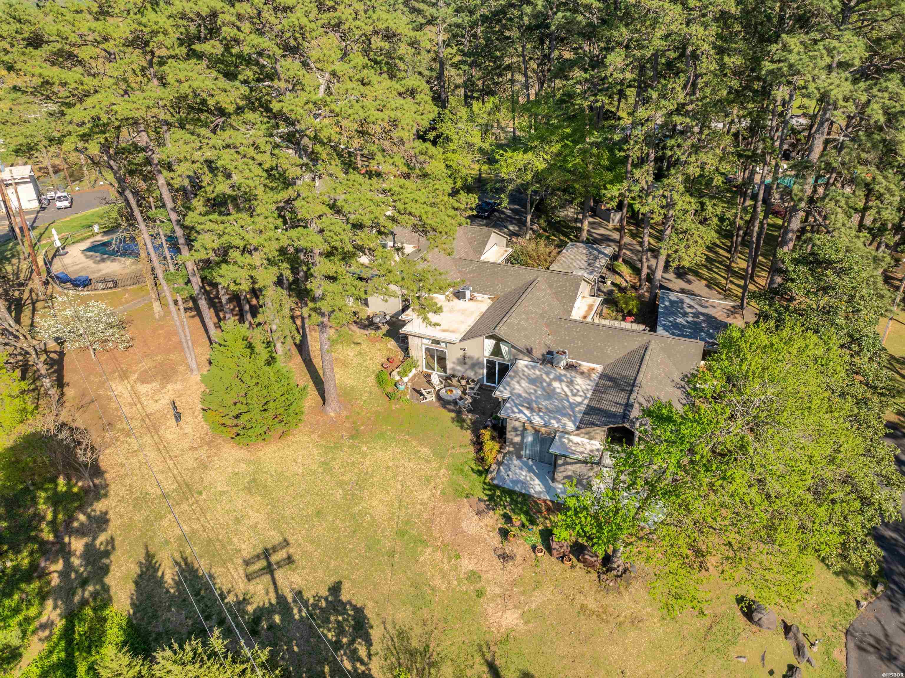 220 Sunset Bay Property Photo 5