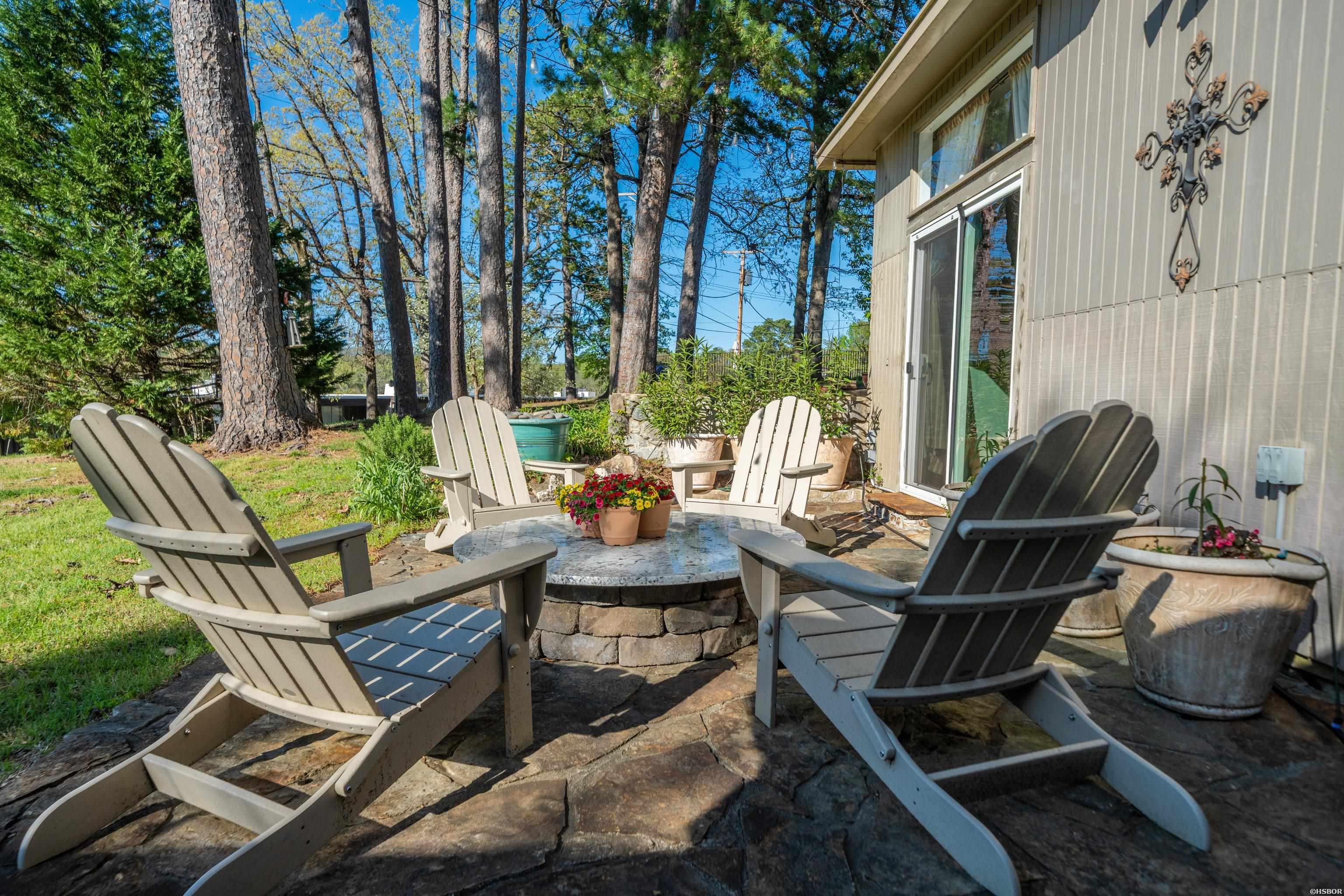 220 Sunset Bay Property Photo 33