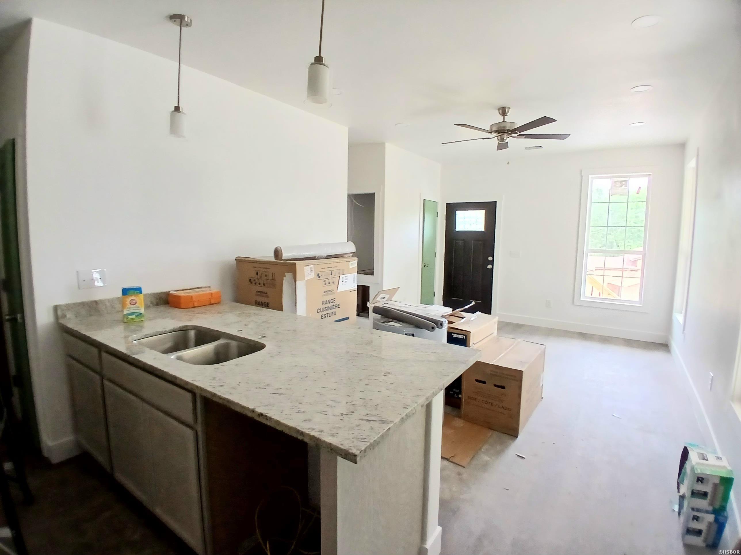 166 Woodridge Street Property Photo 8
