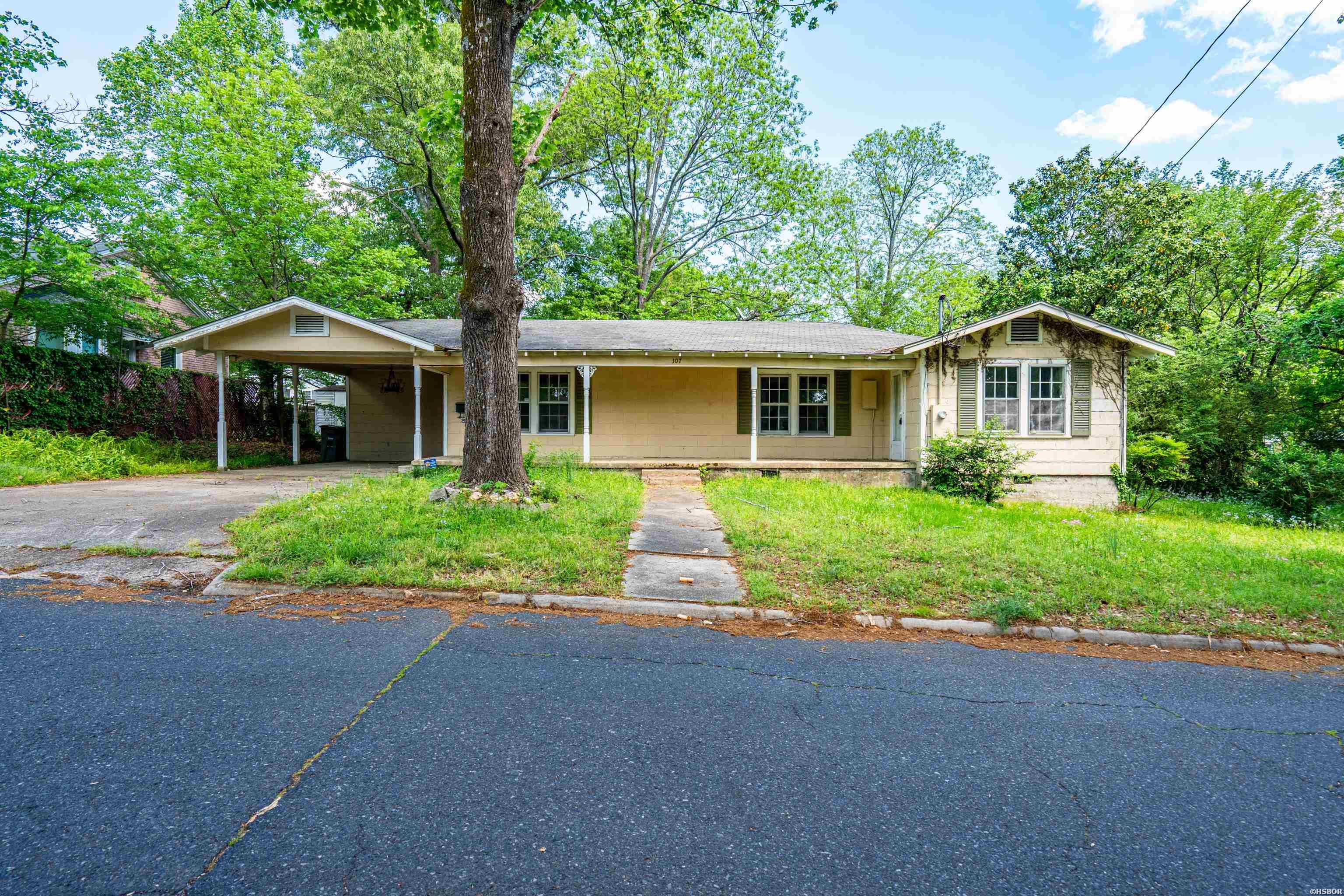 307 First Street Property Photo 1