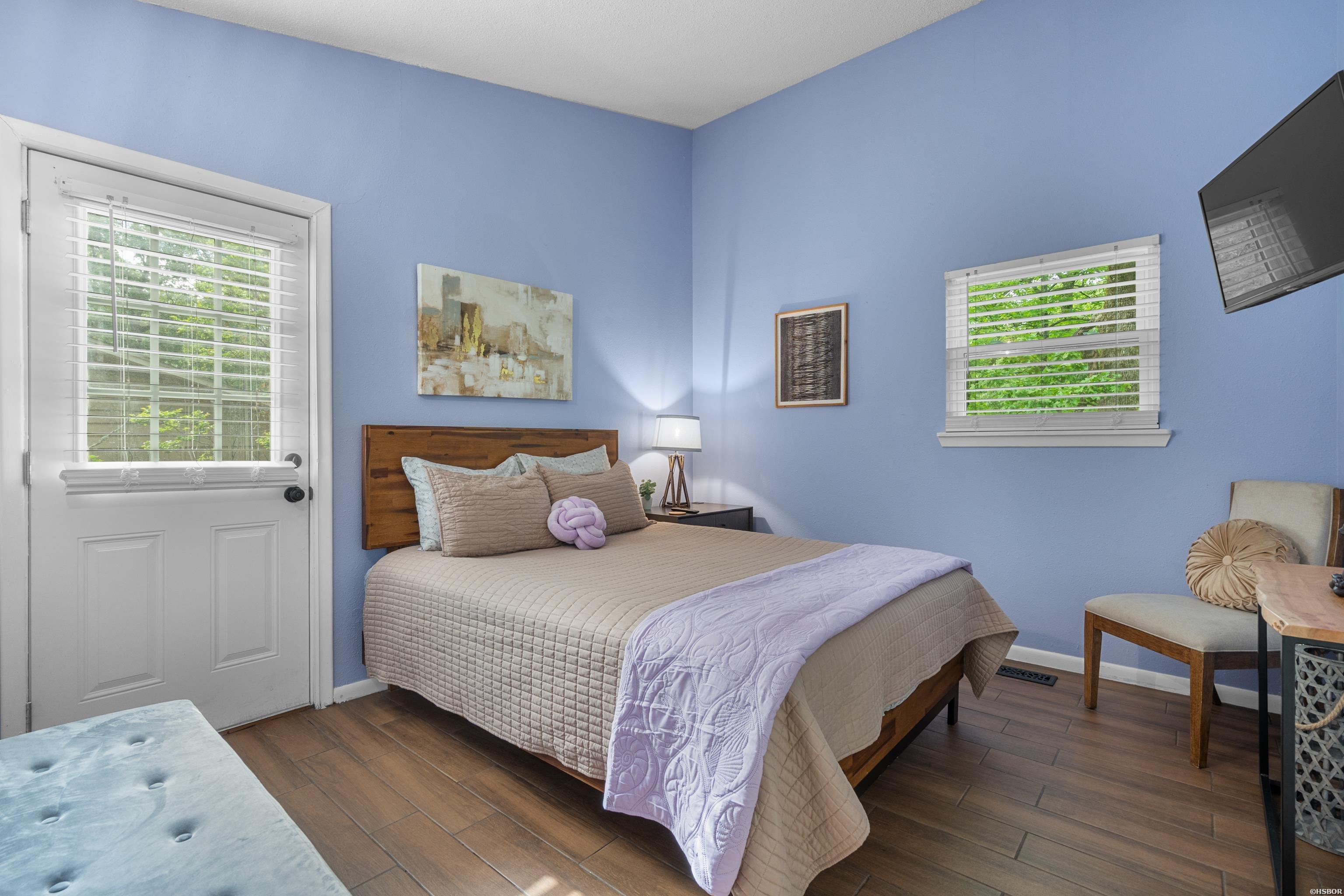 112 Honolulu Court Property Photo 30