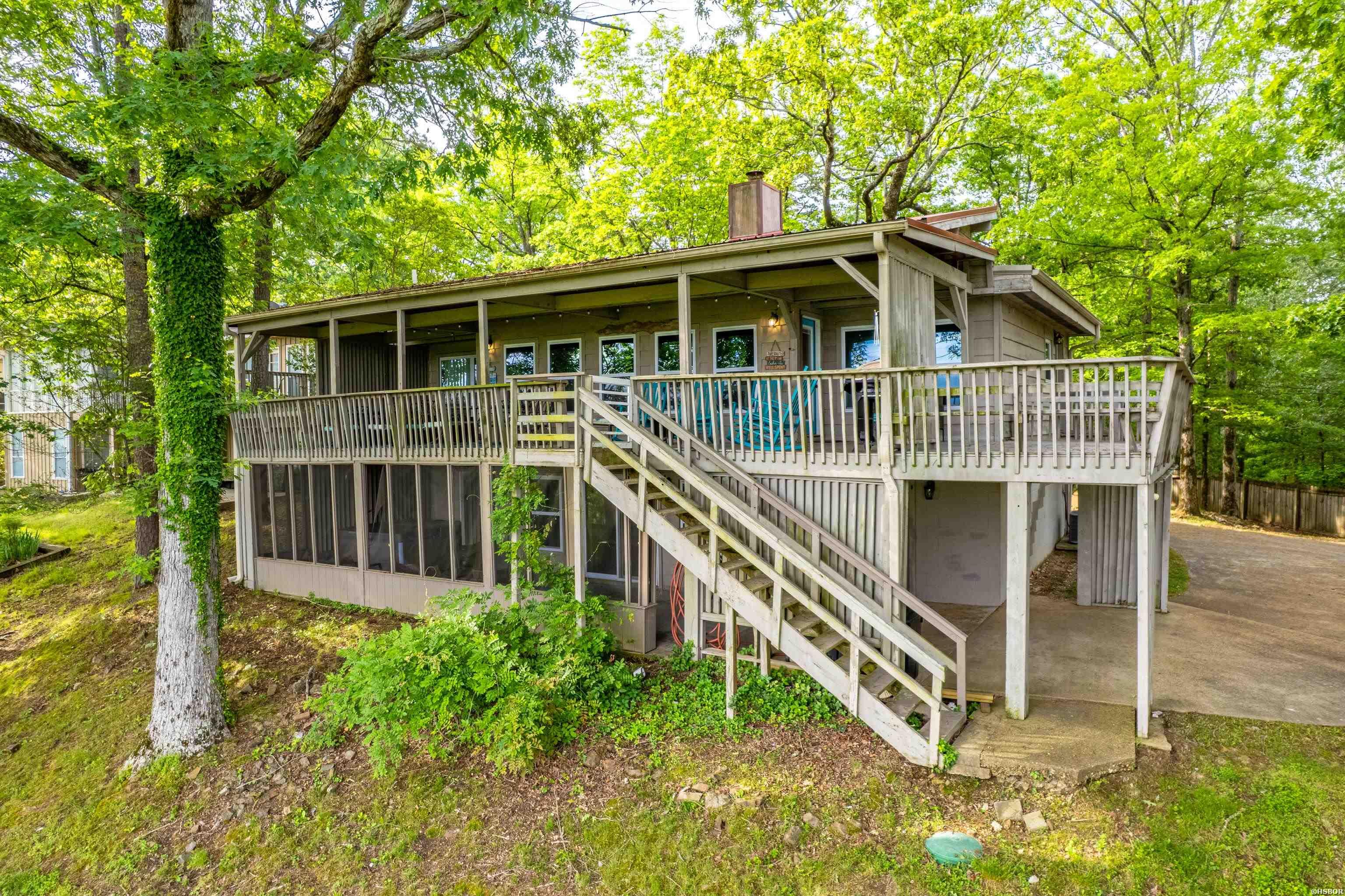 112 Honolulu Court Property Photo 47