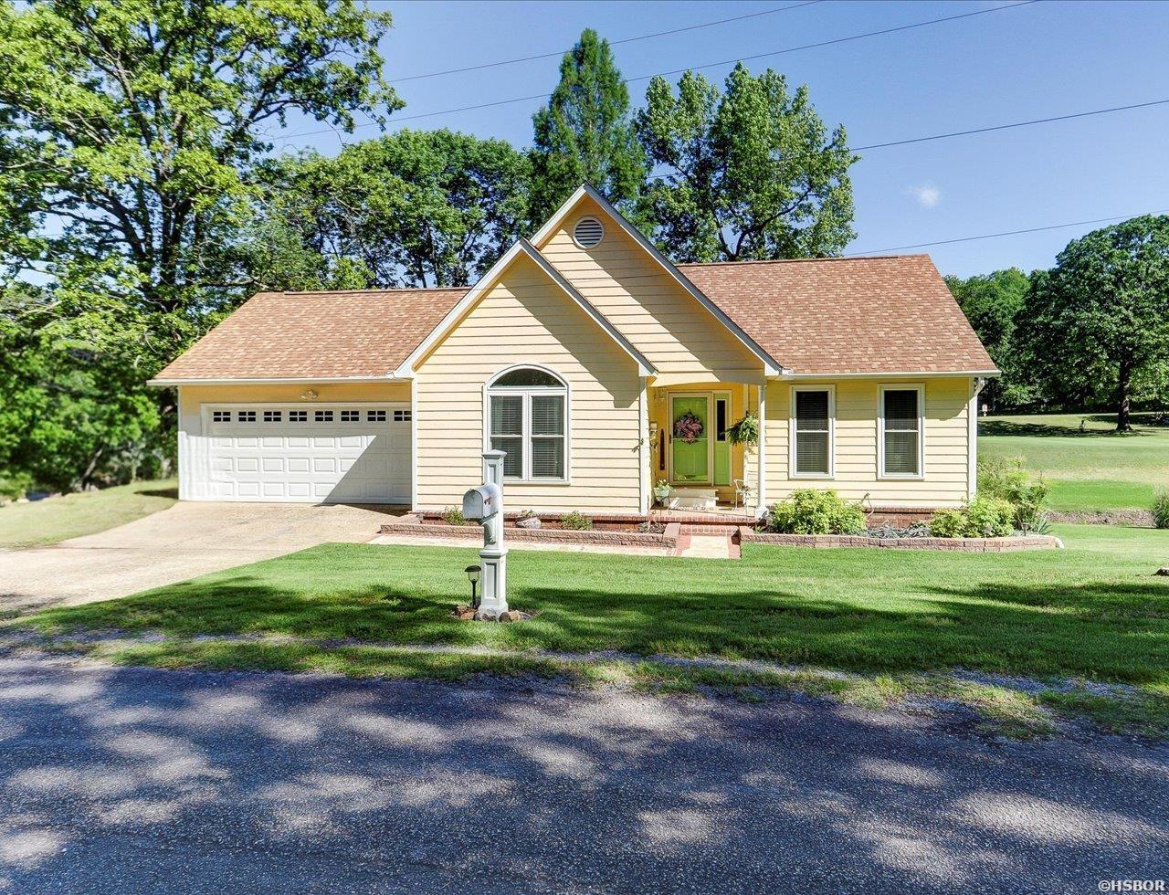 131 FIRESTONE Drive Property Photo 1