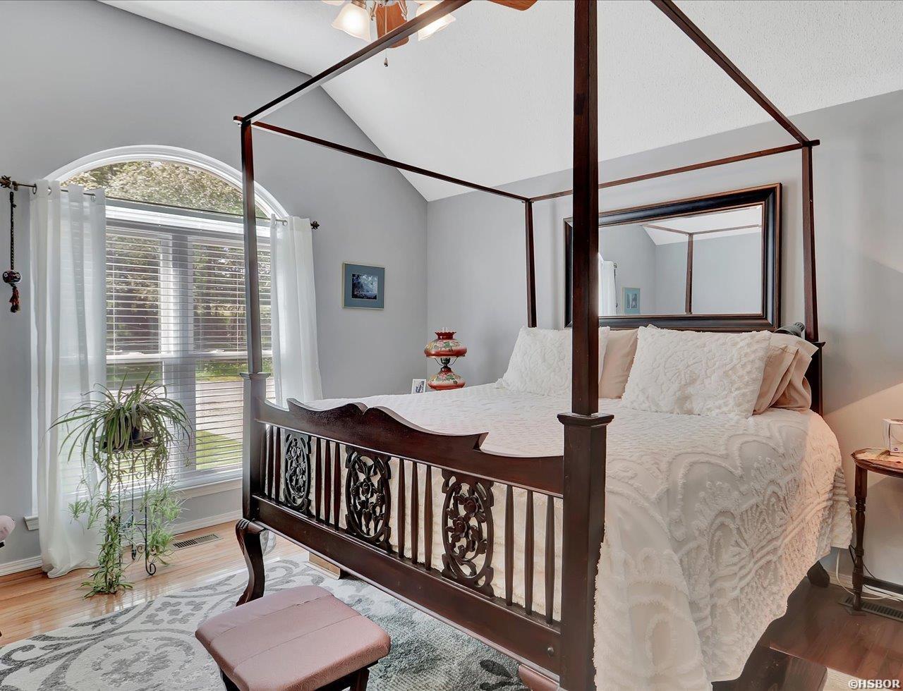 131 Firestone Drive Property Photo 14