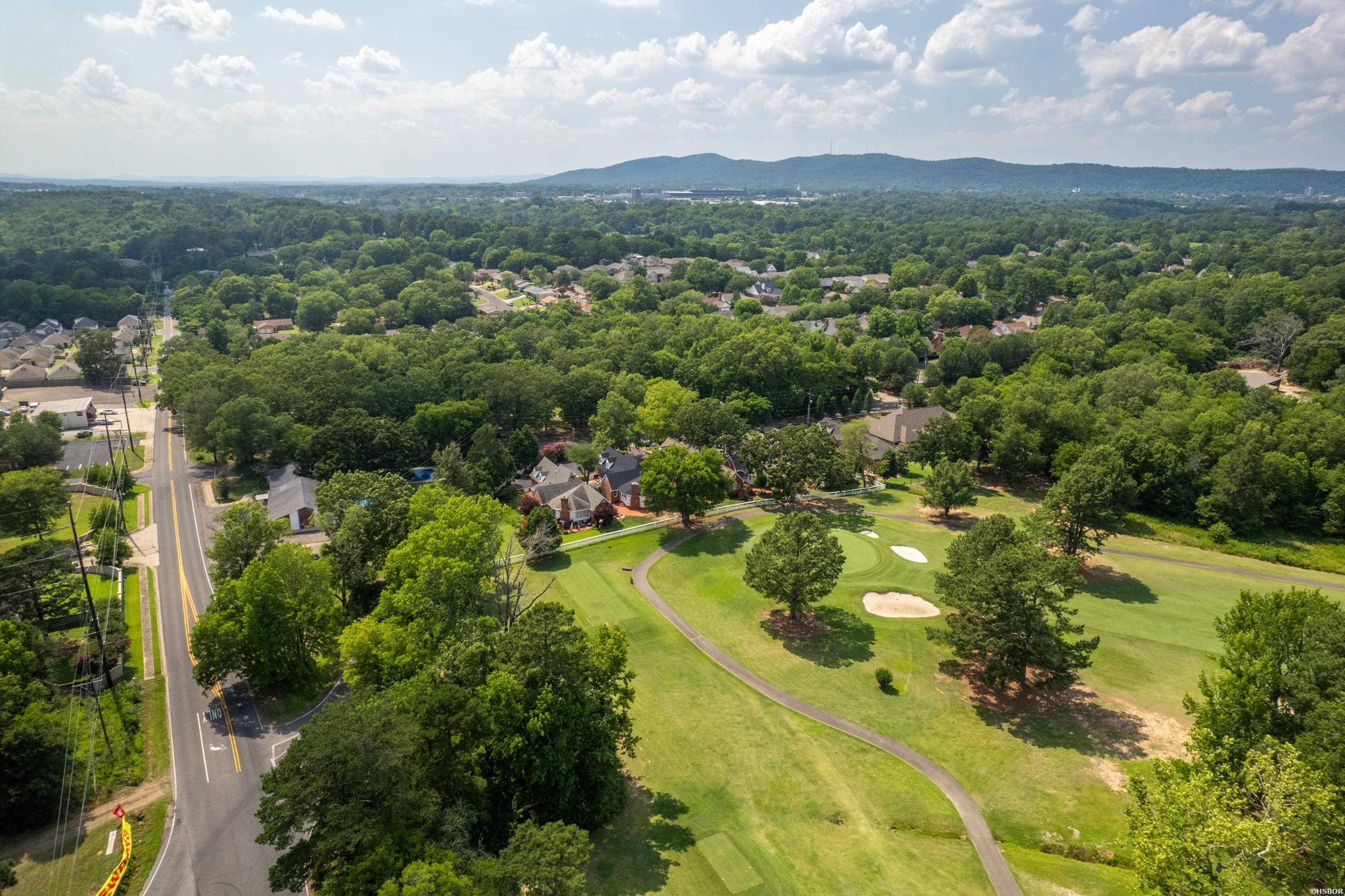 681 Shady Grove Road Property Photo 6