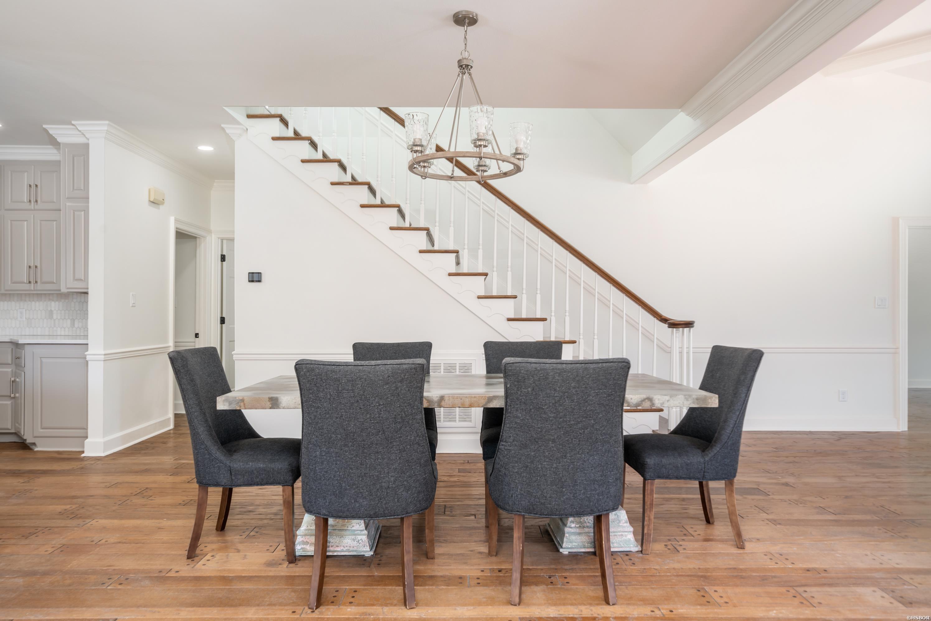 681 Shady Grove Road Property Photo 11
