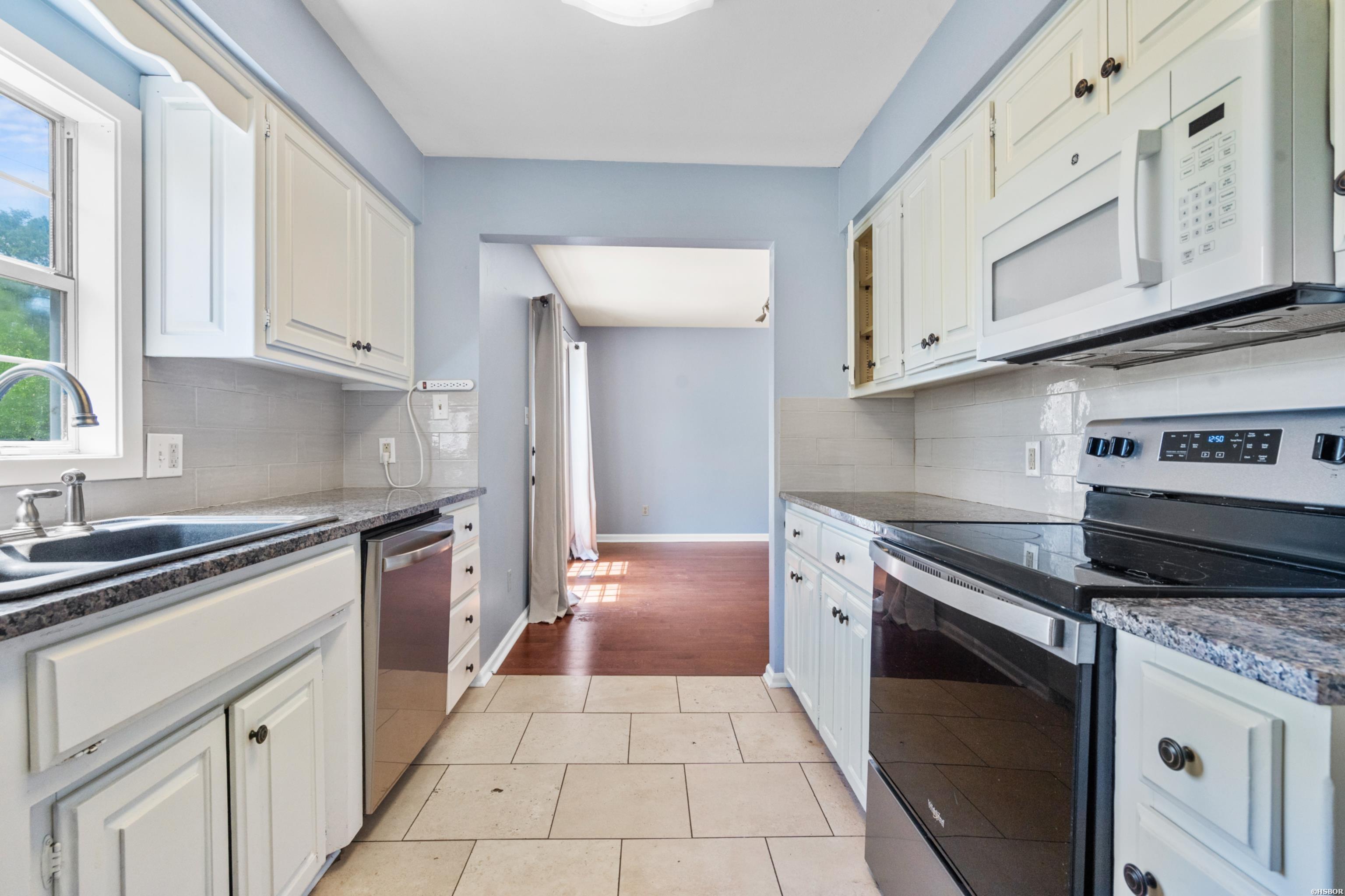 330 Melwood Street Property Photo 17