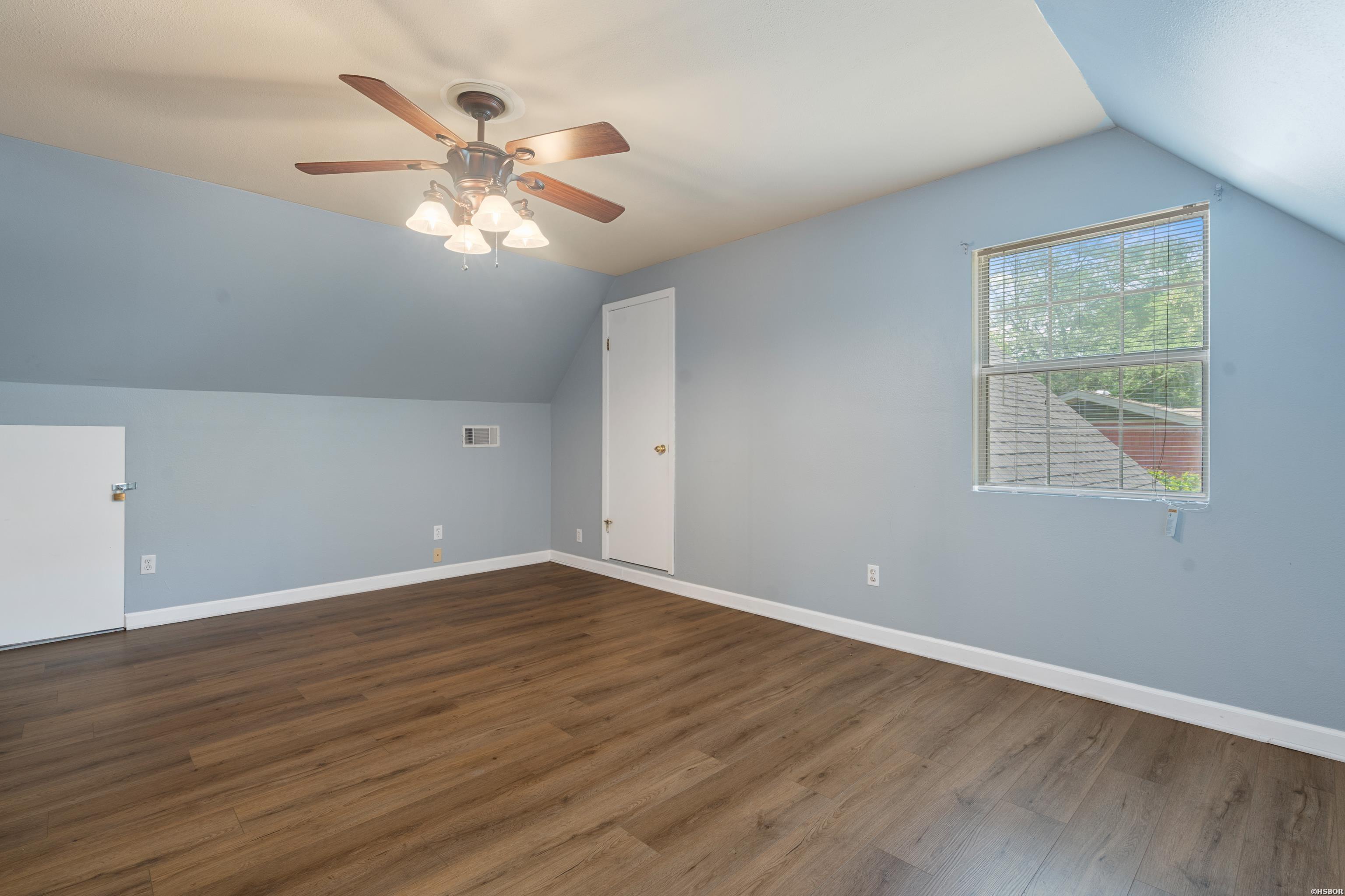 330 Melwood Street Property Photo 18