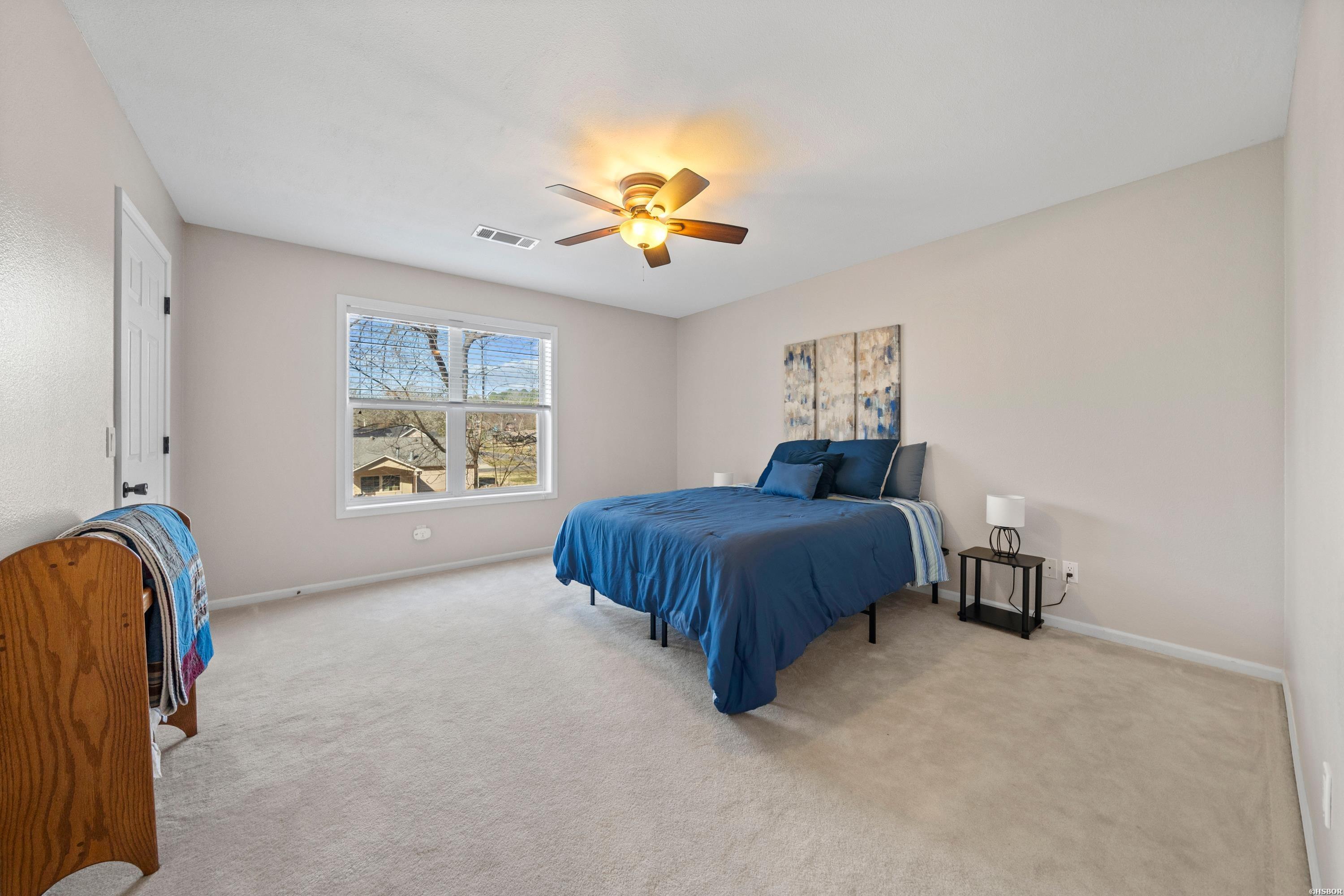 114 Bellaire Loop Property Photo 32