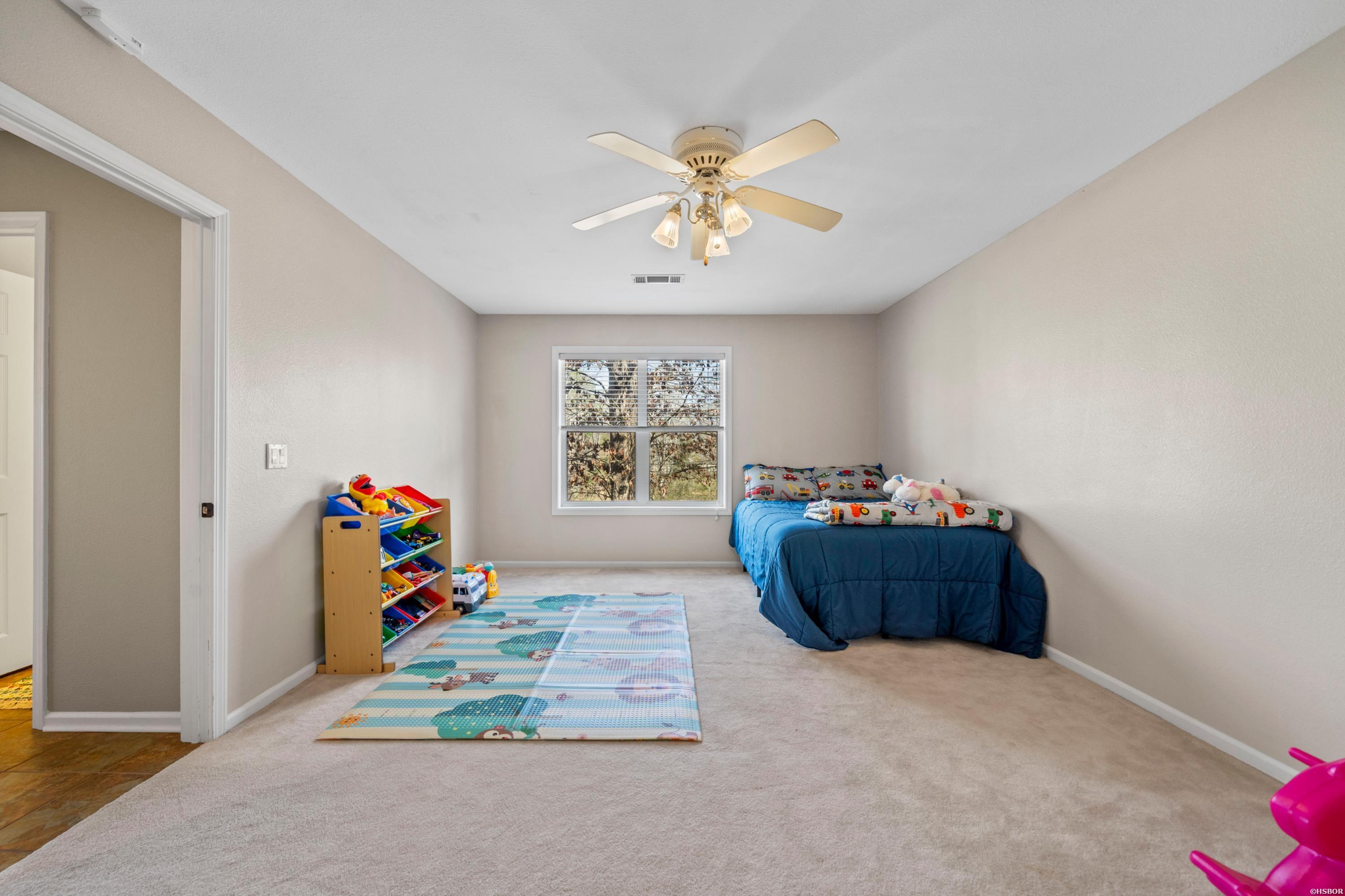 114 Bellaire Loop Property Photo 35