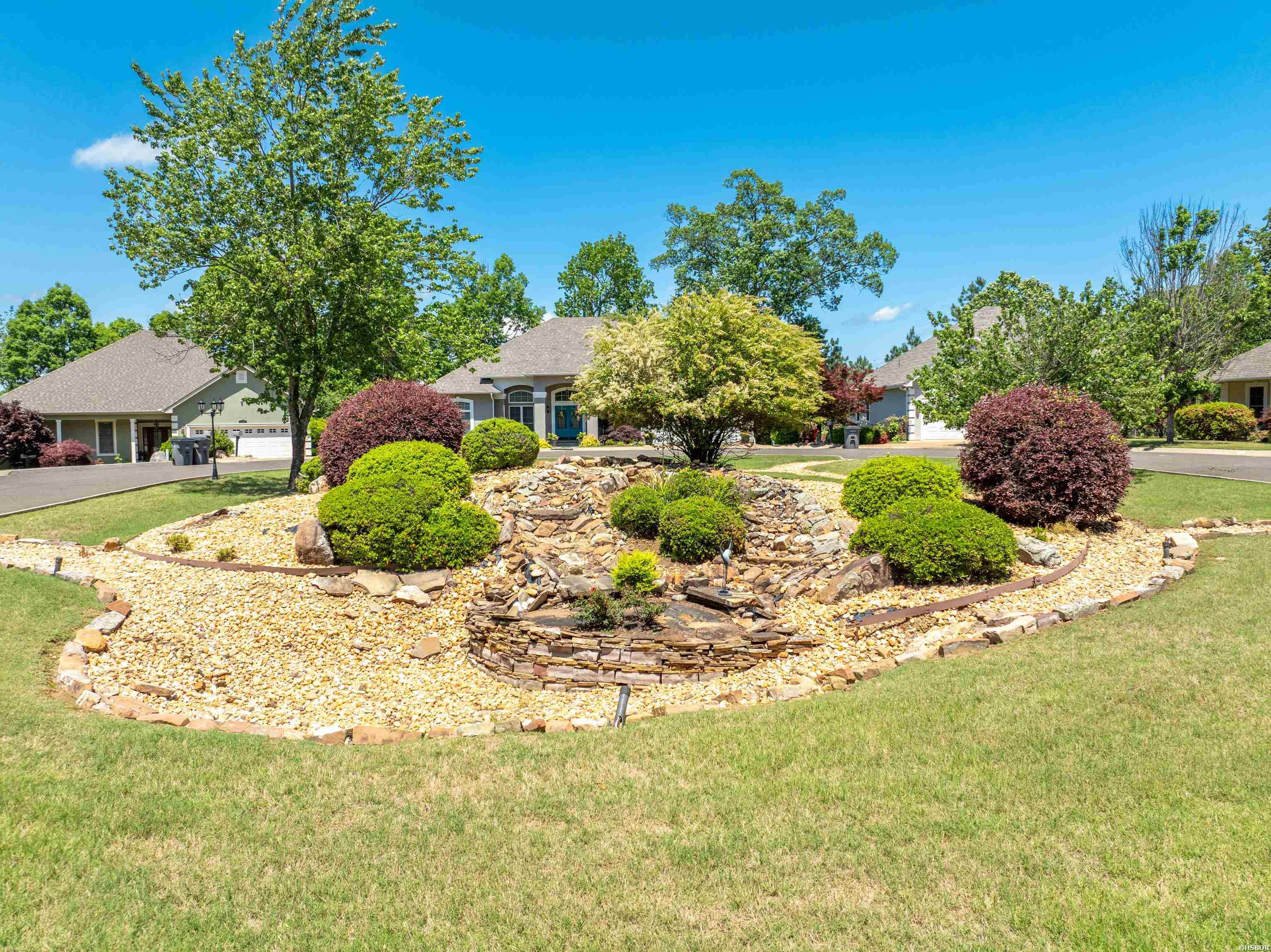 124 Garden View Property Photo 40