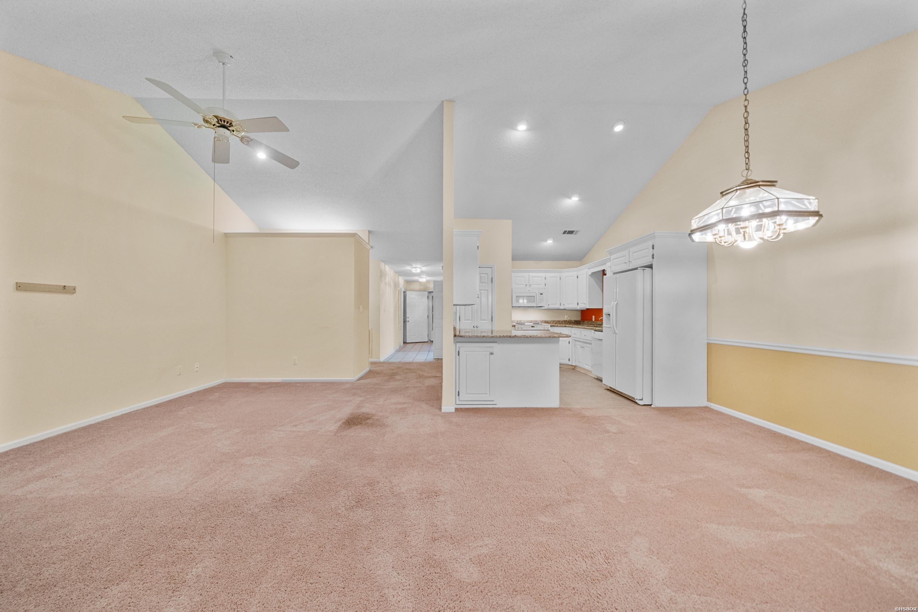 109 Ellis Court Property Photo 10