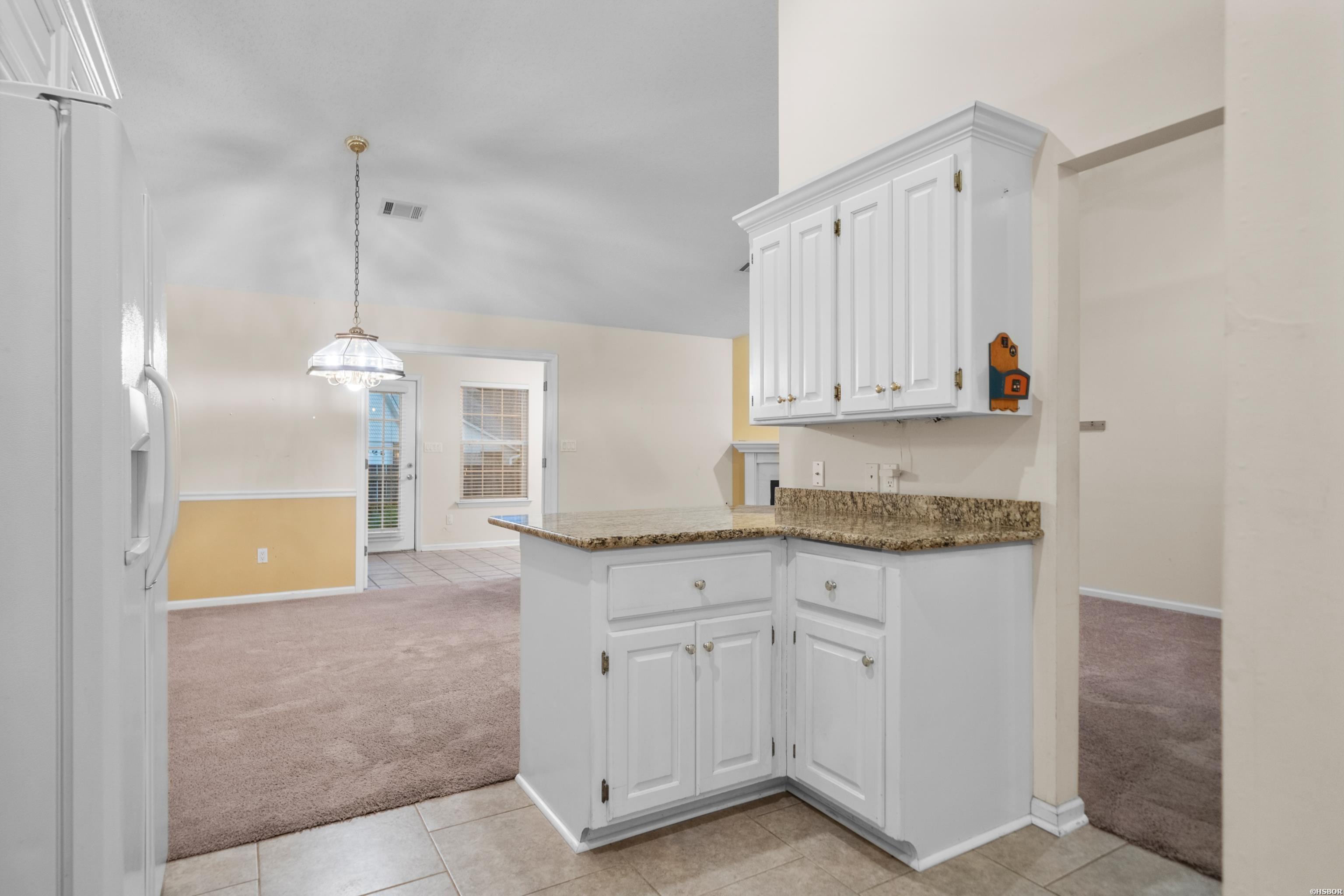 109 Ellis Court Property Photo 18