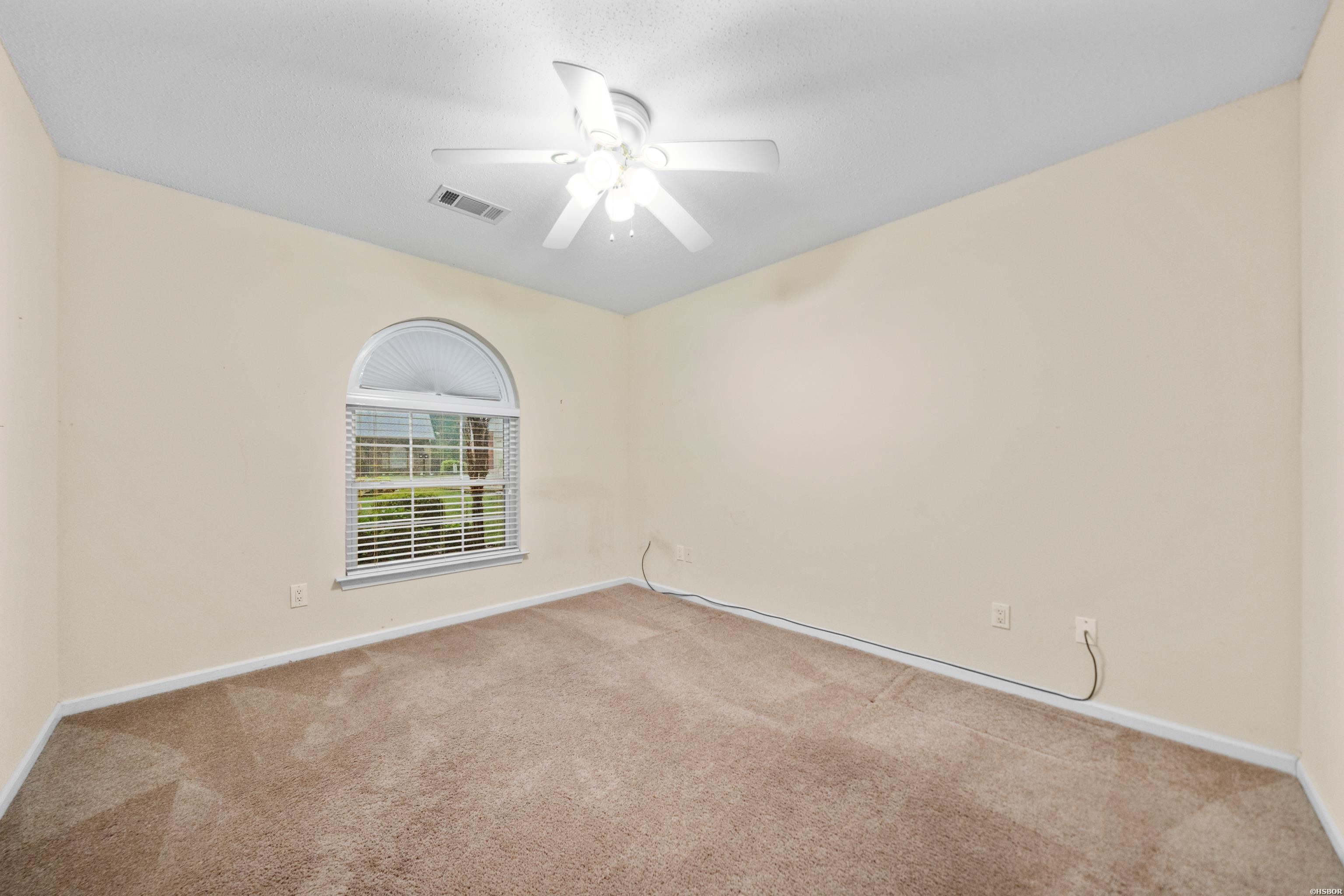 109 Ellis Court Property Photo 24