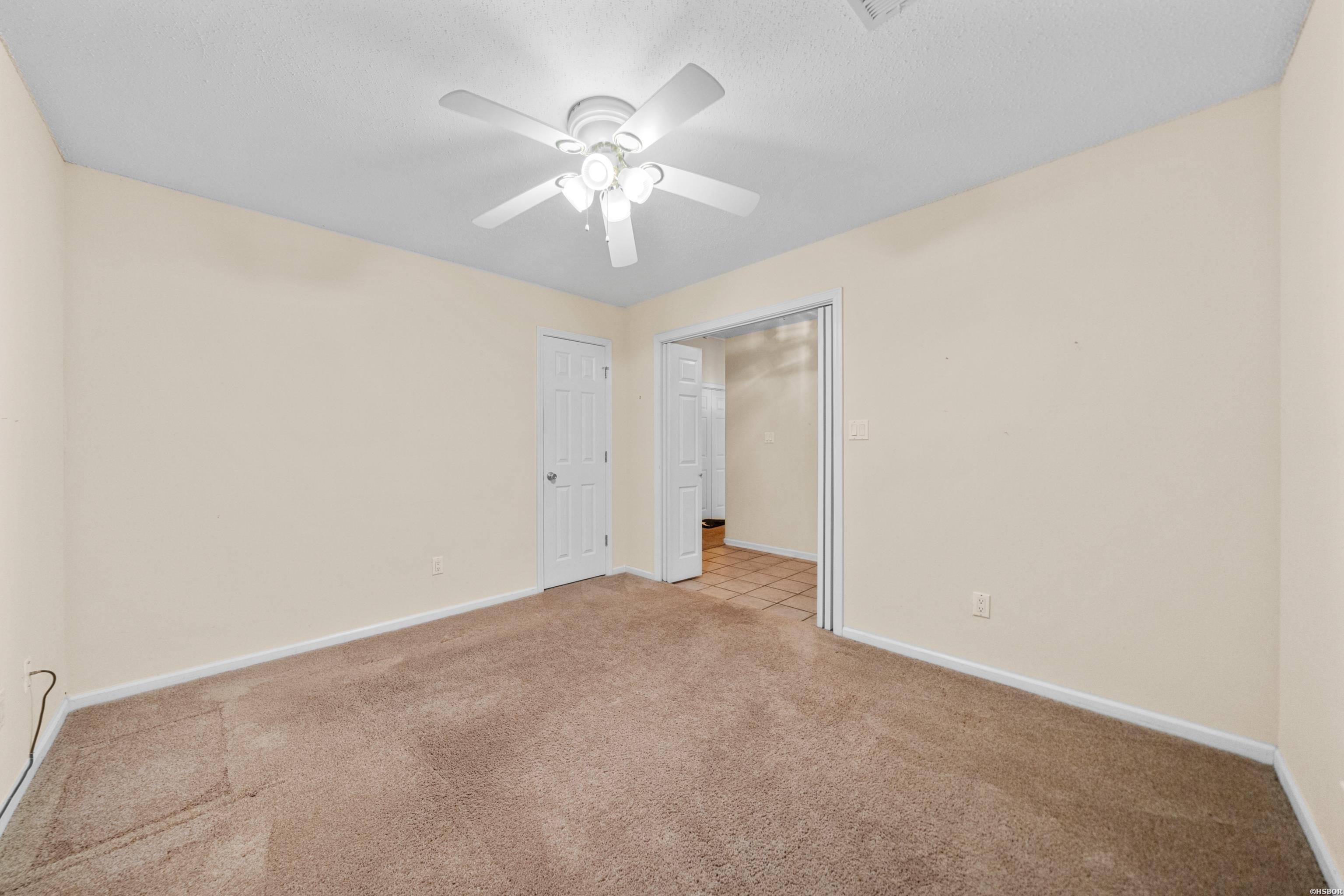 109 Ellis Court Property Photo 26