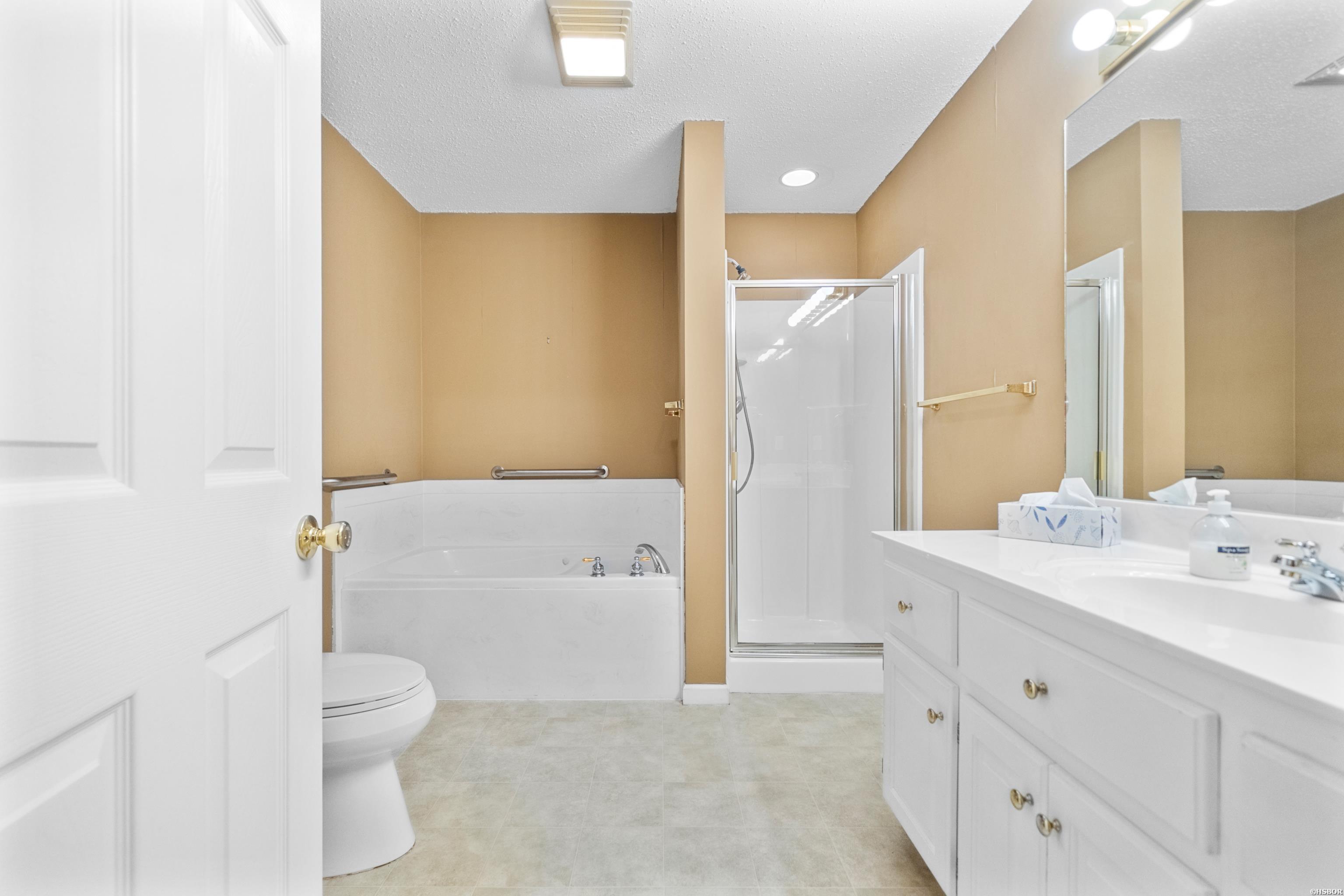 109 Ellis Court Property Photo 29