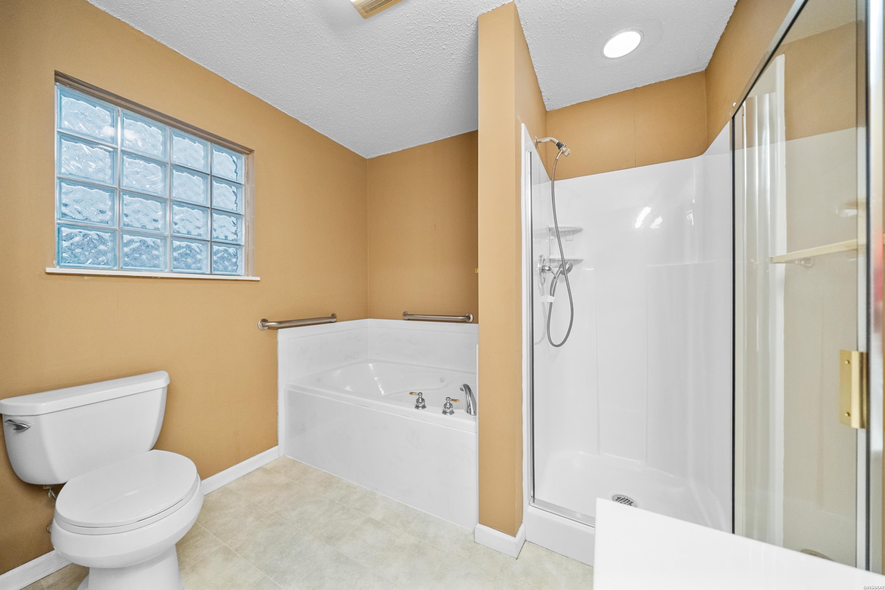 109 Ellis Court Property Photo 32