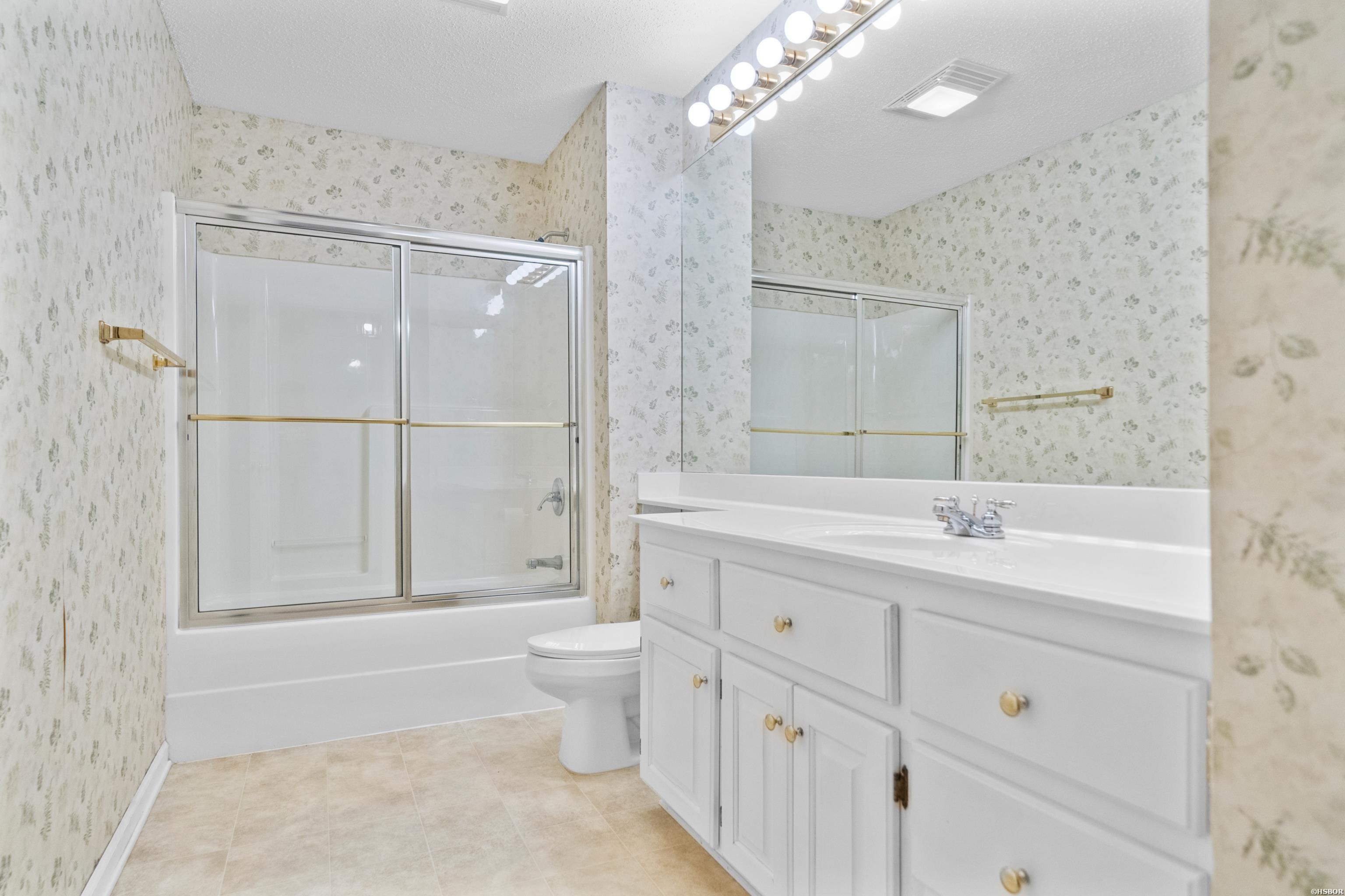 109 Ellis Court Property Photo 36
