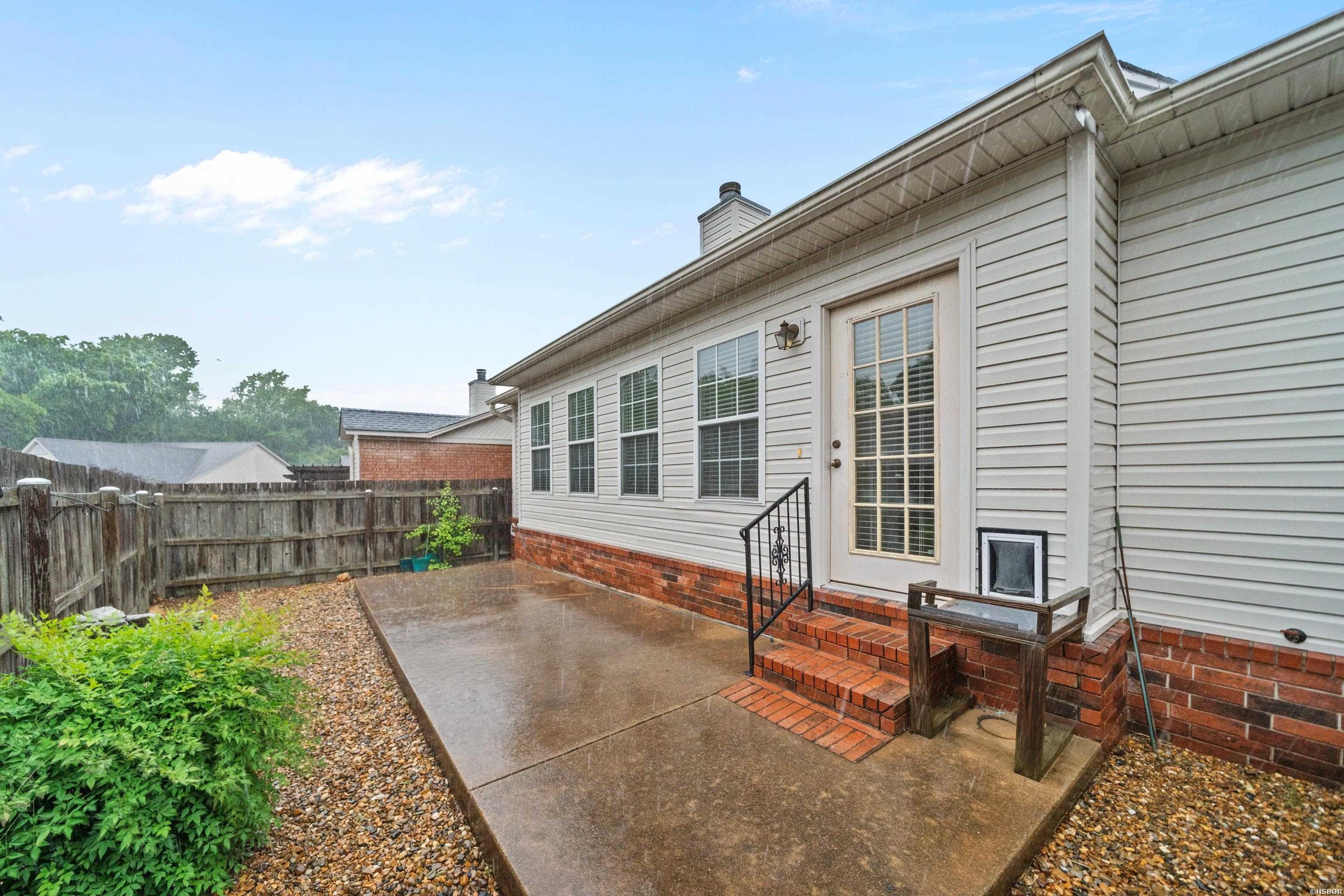109 Ellis Court Property Photo 39