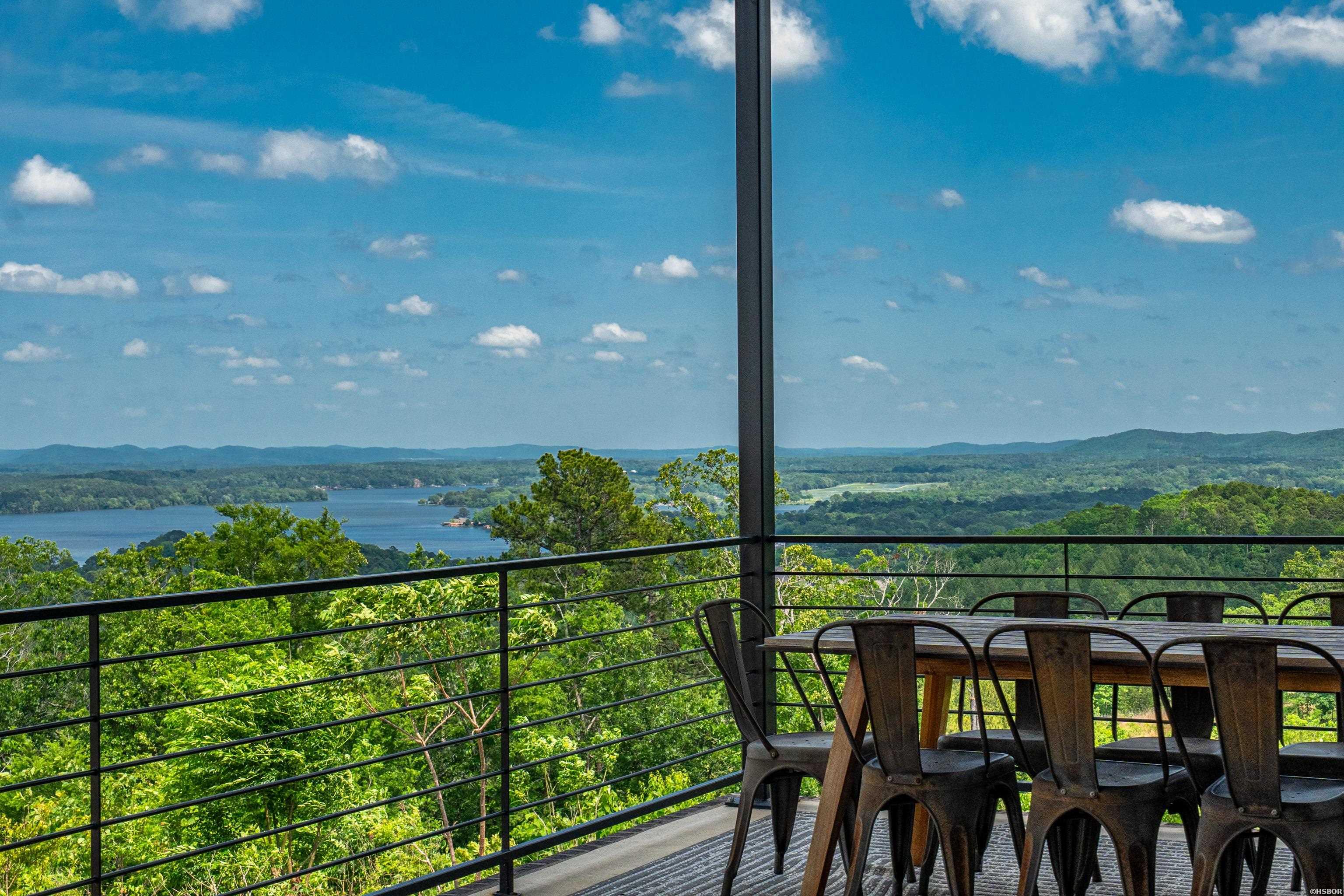 117 E Riante Trail Property Photo 3