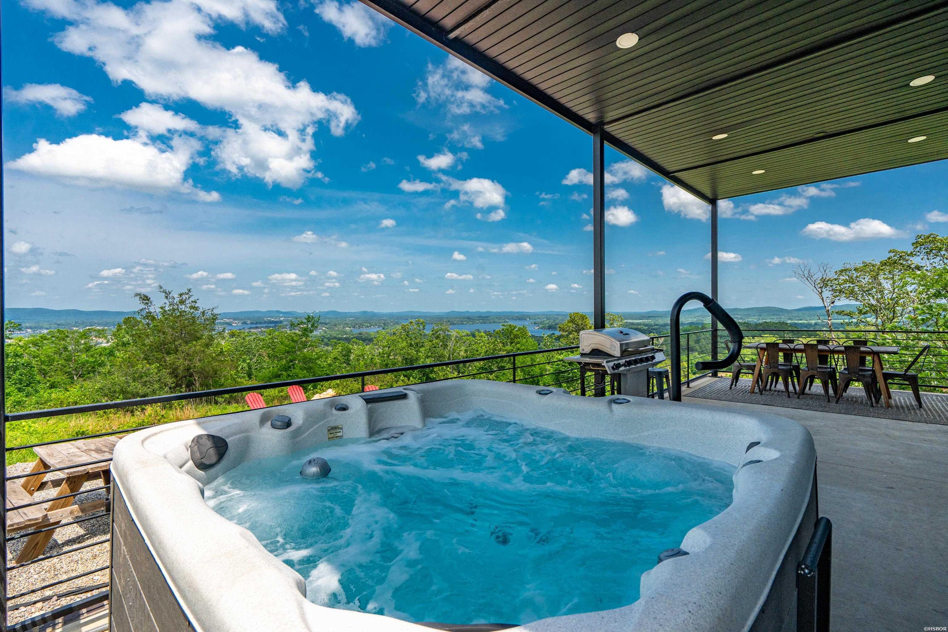 117 E Riante Trail Property Photo 5