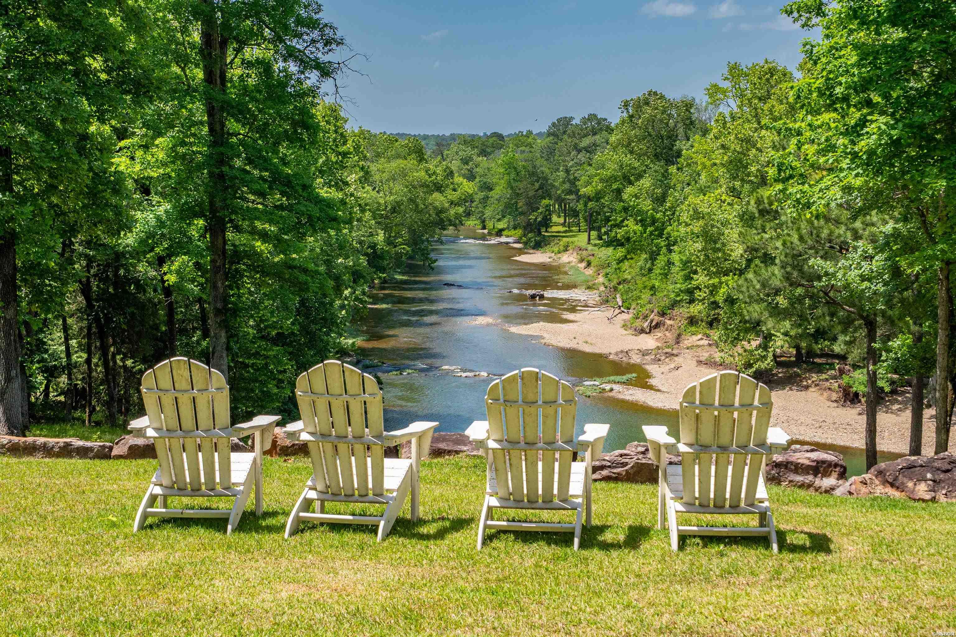 498 Lantern Terrace Property Photo 3