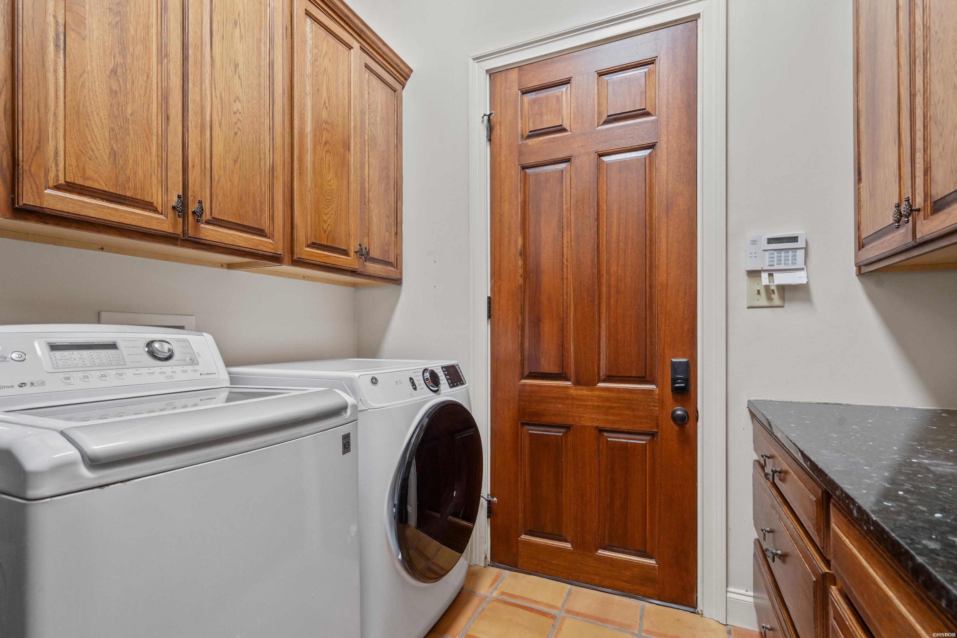 498 Lantern Terrace Property Photo 11