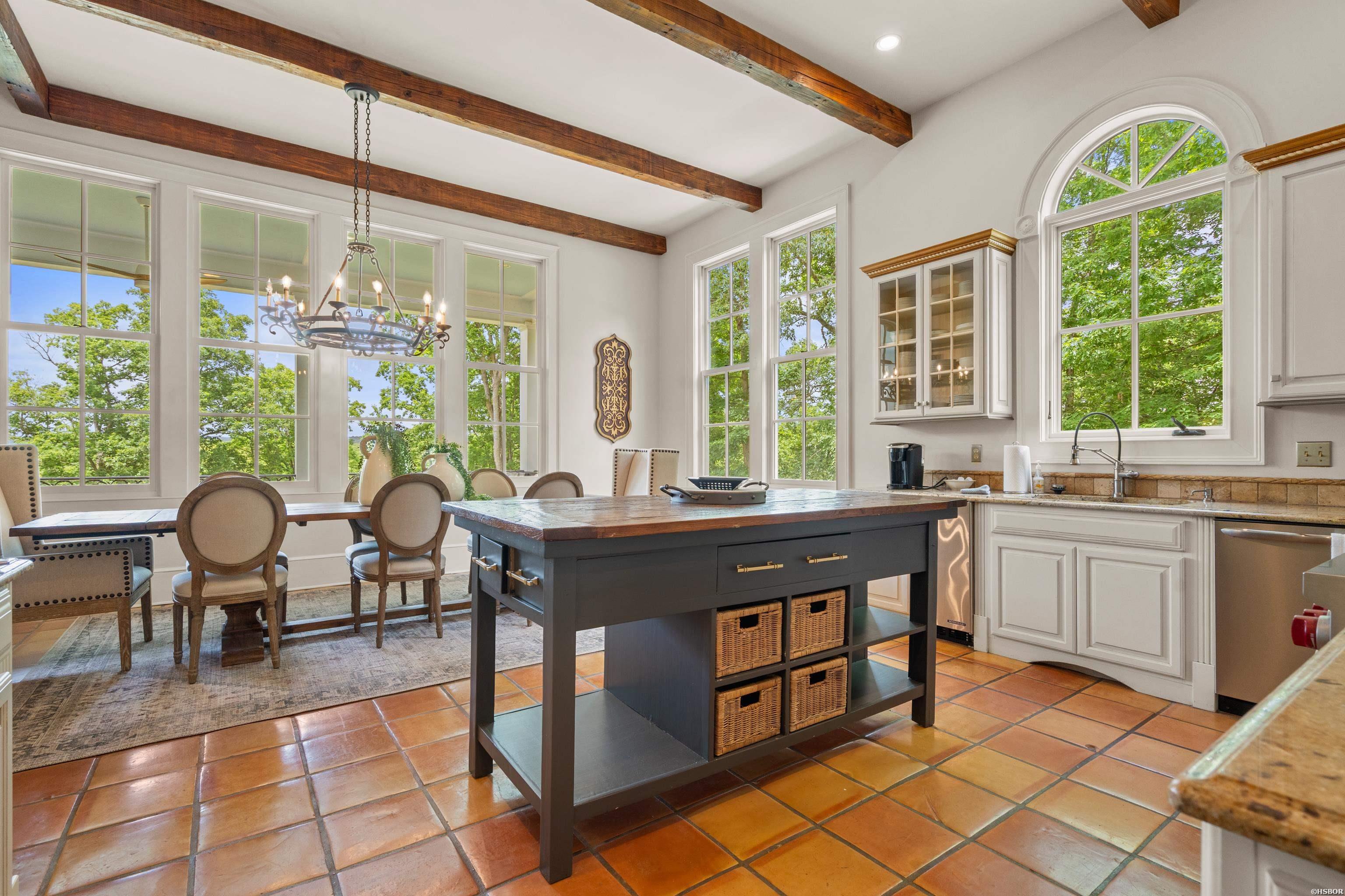 498 Lantern Terrace Property Photo 13