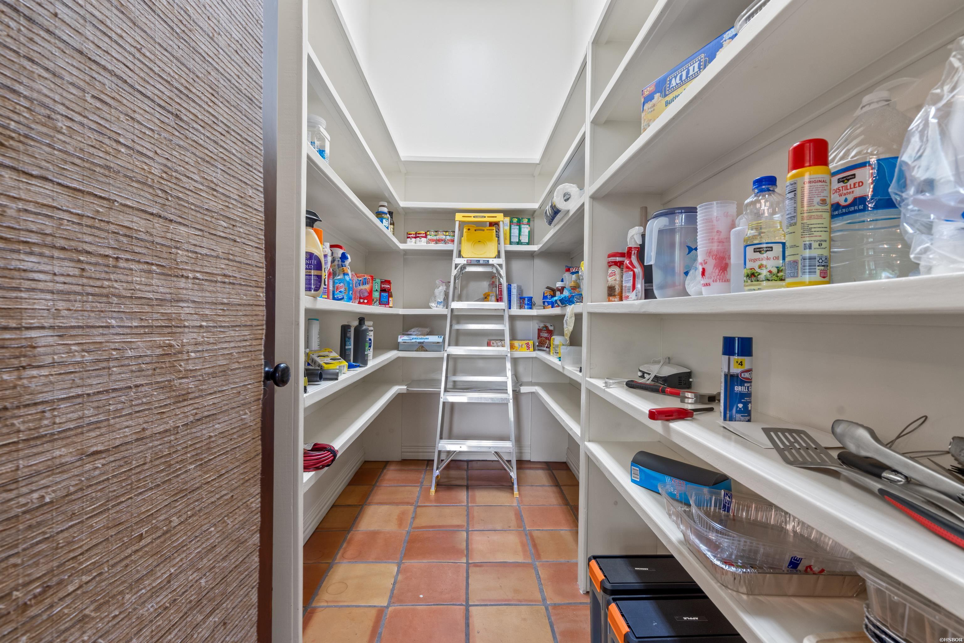 498 Lantern Terrace Property Photo 15