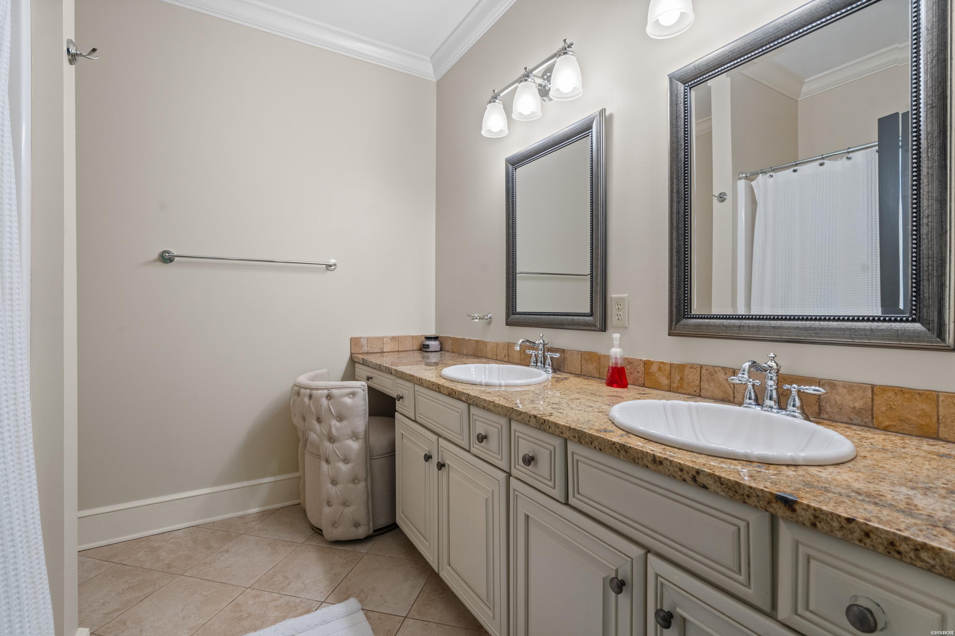 498 Lantern Terrace Property Photo 34