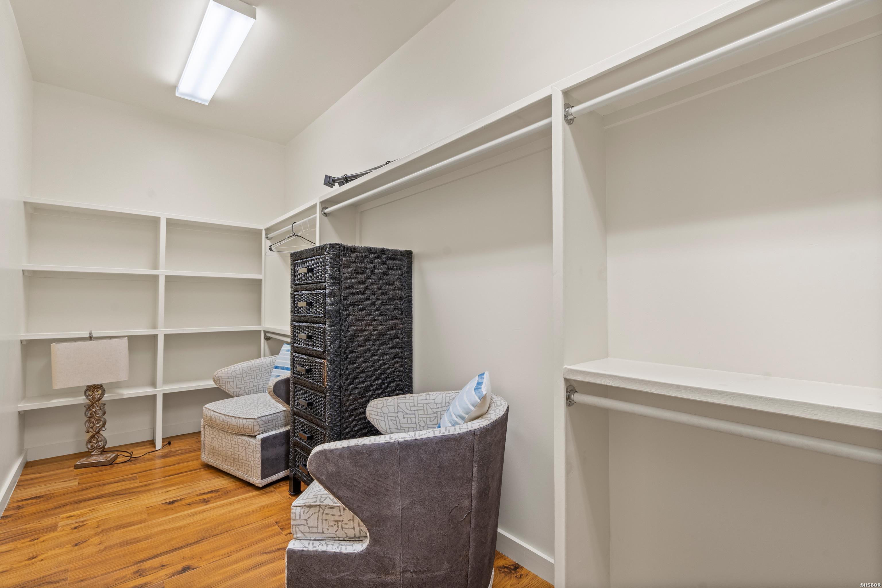 498 Lantern Terrace Property Photo 36