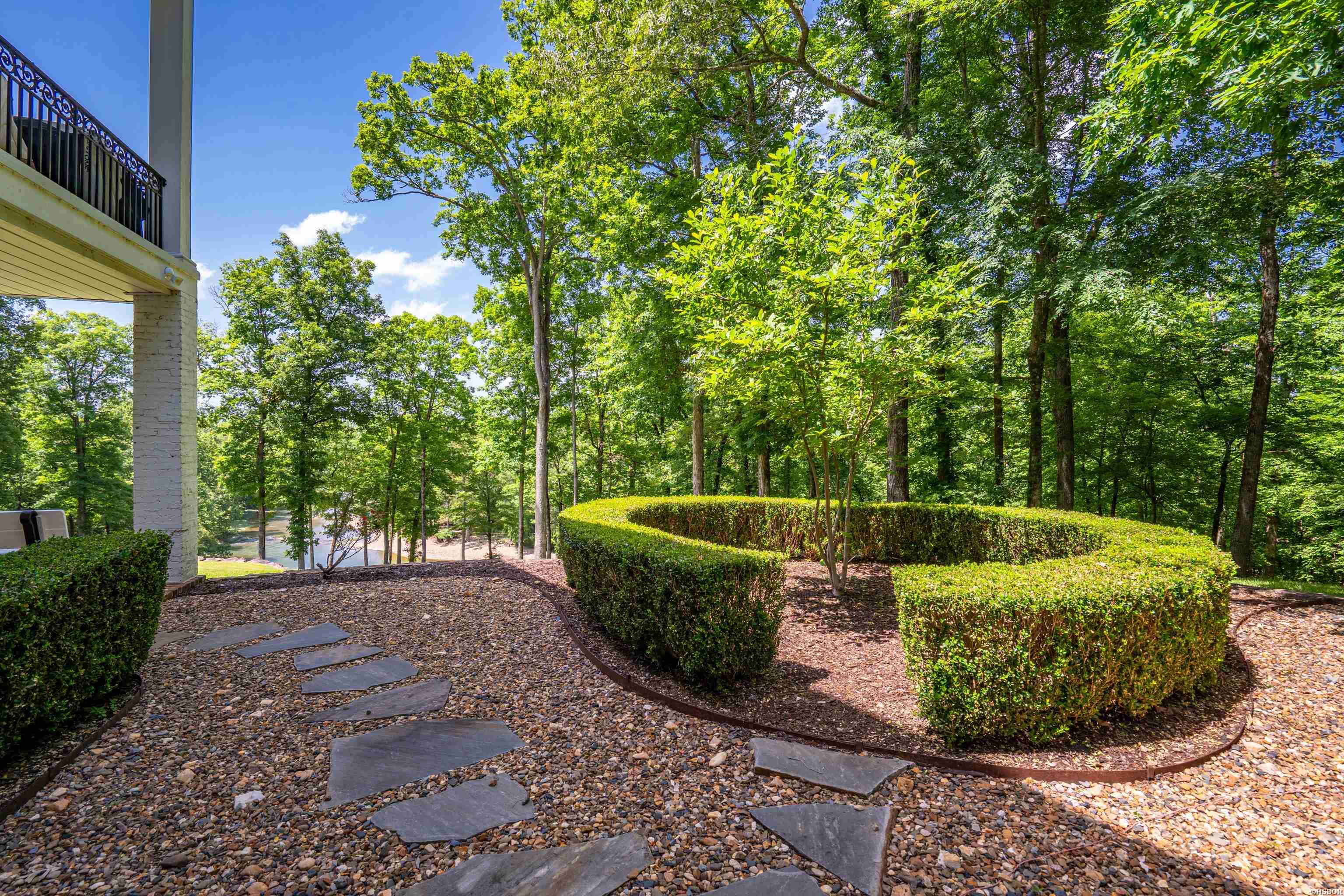 498 Lantern Terrace Property Photo 44