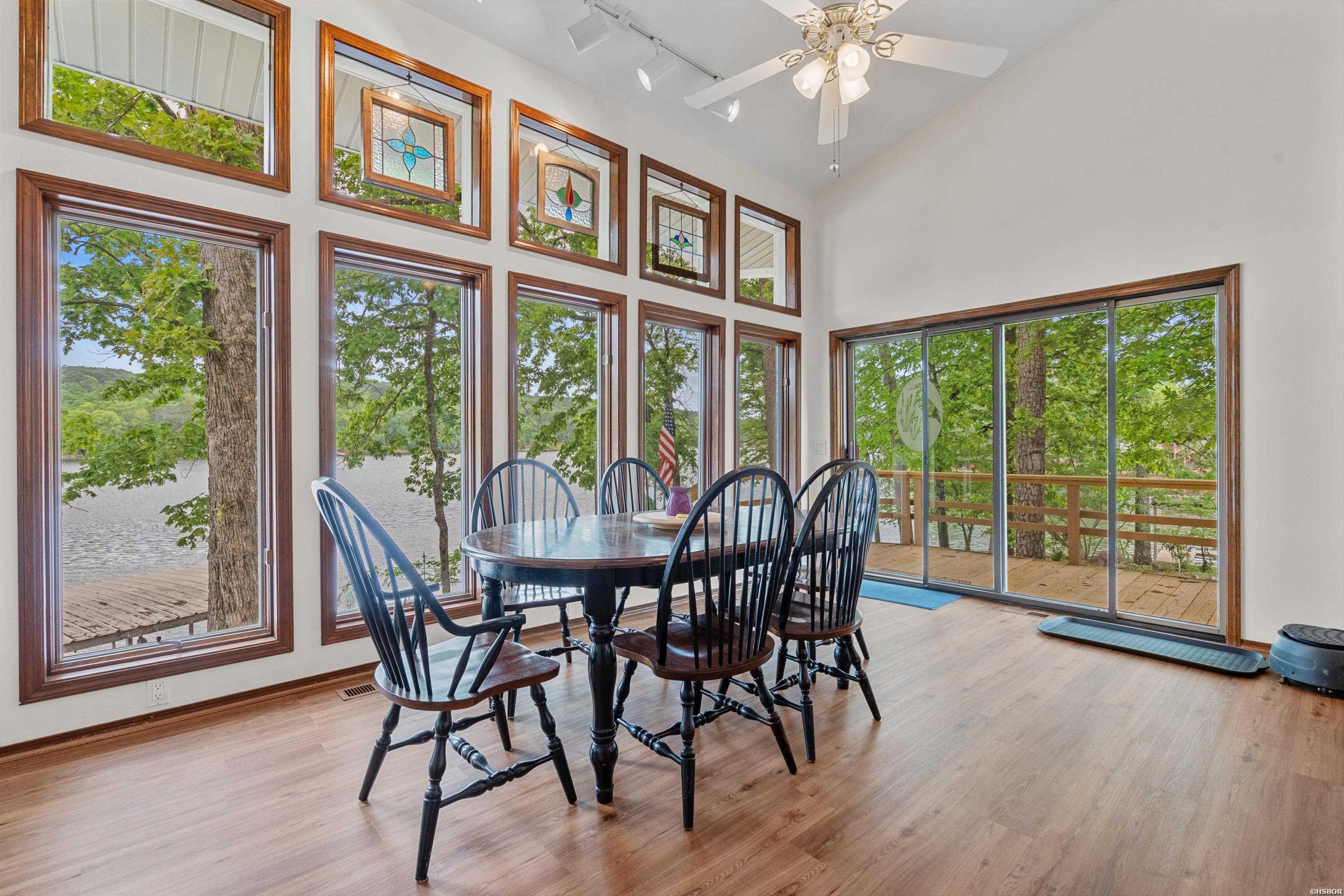 18 Escondite Lane Property Photo 13