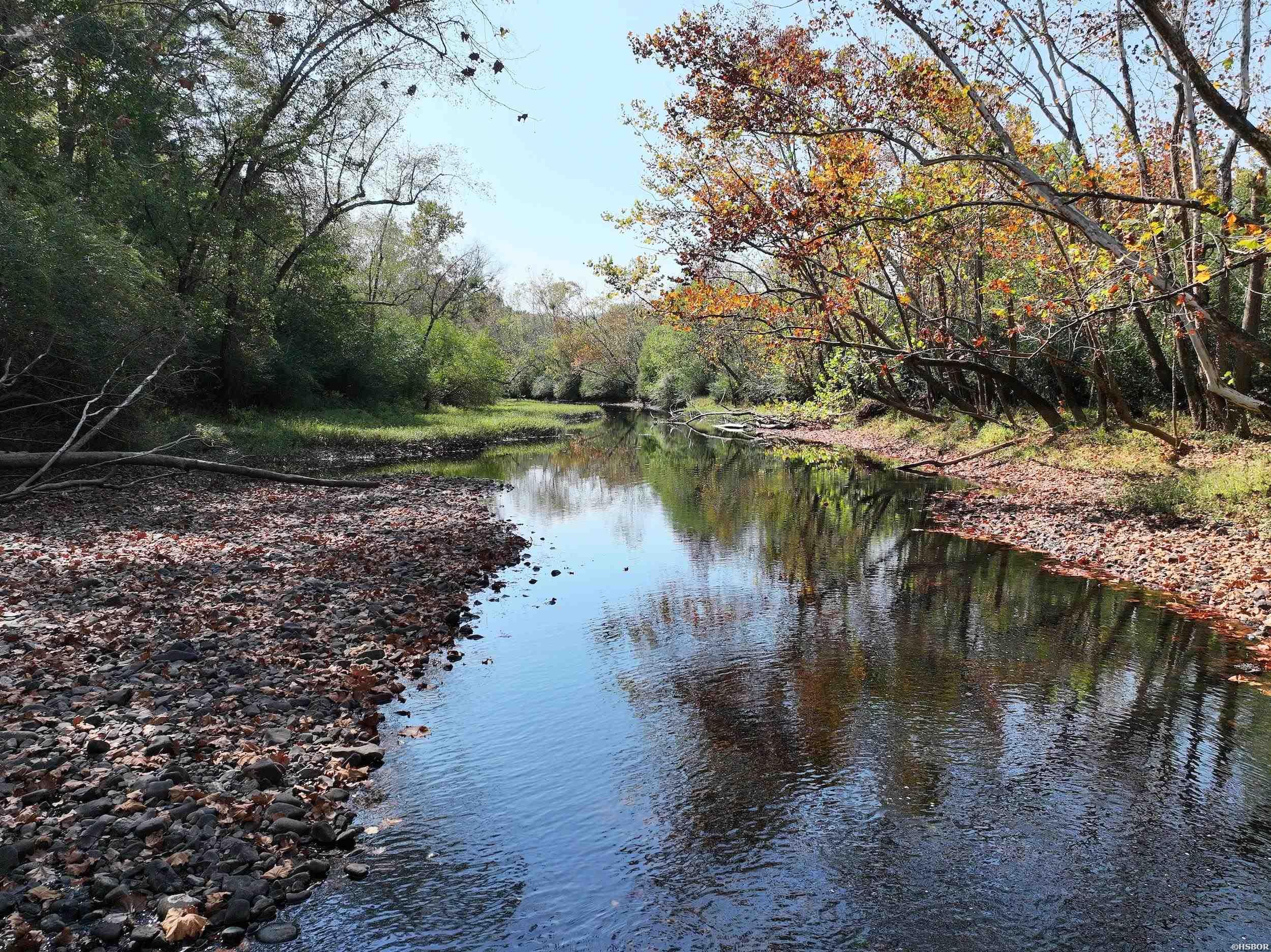 Xxx Kadoha Road Property Photo 4