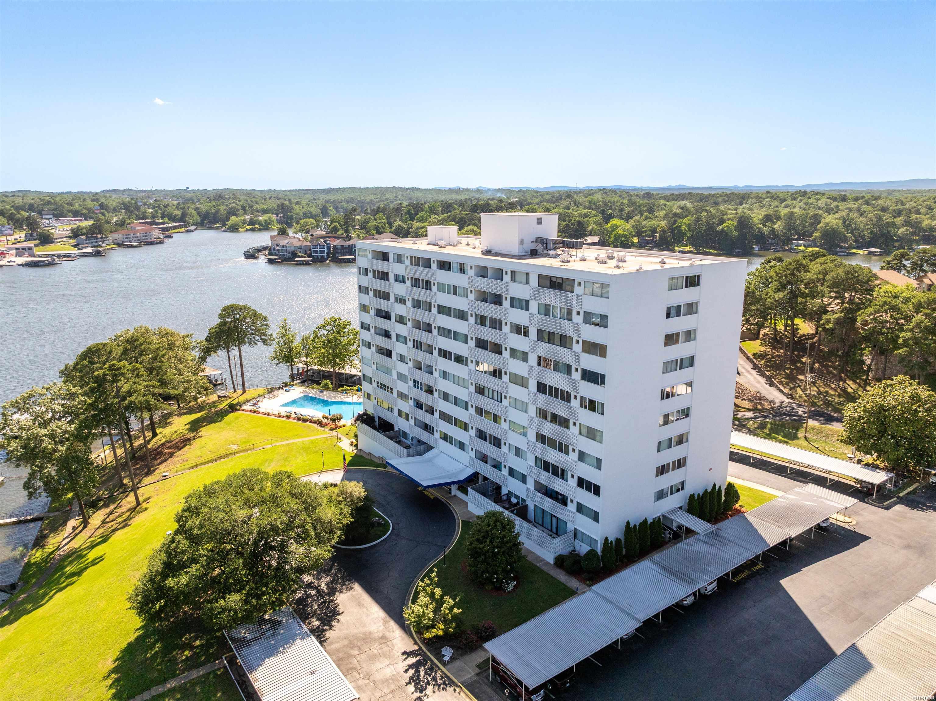 740 Weston Road Property Photo 2