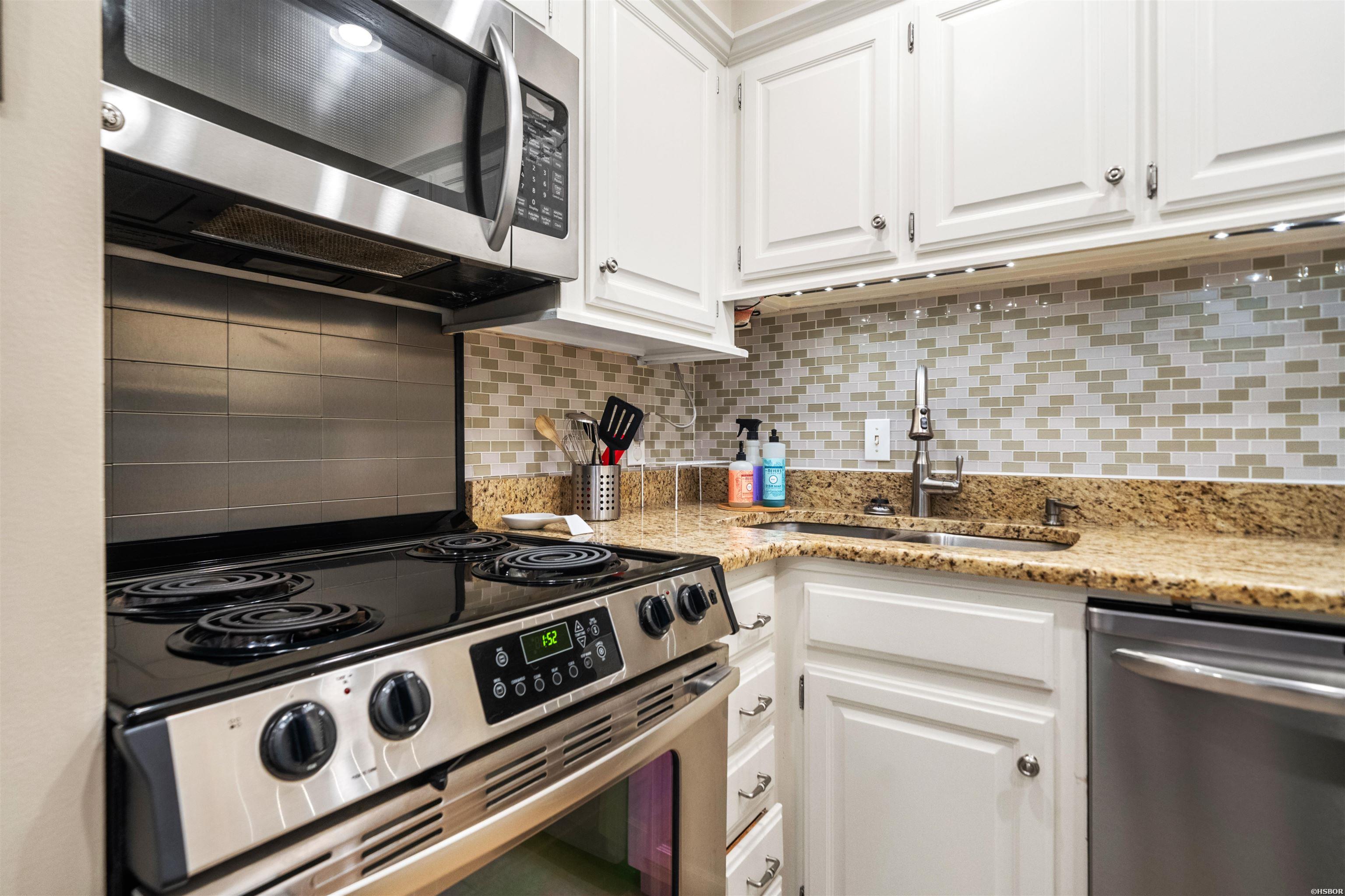 740 Weston Road Property Photo 25