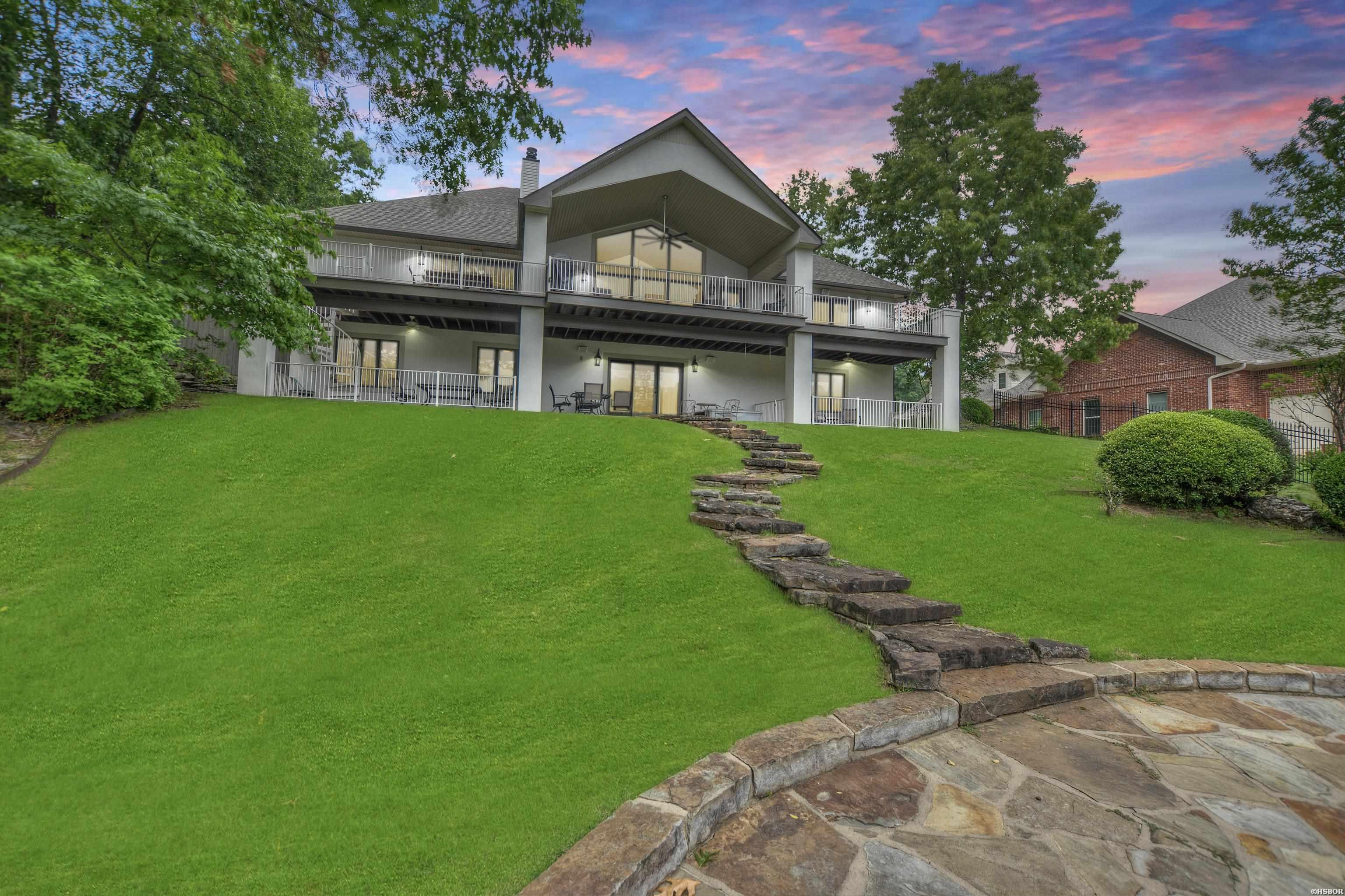 42 Stonegate Shores Drive Property Photo 5