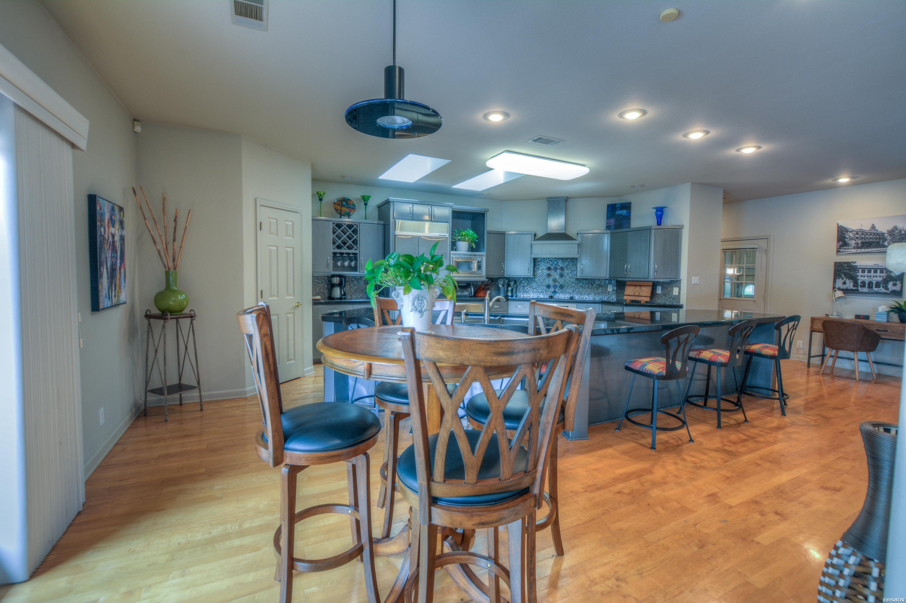 42 Stonegate Shores Drive Property Photo 17